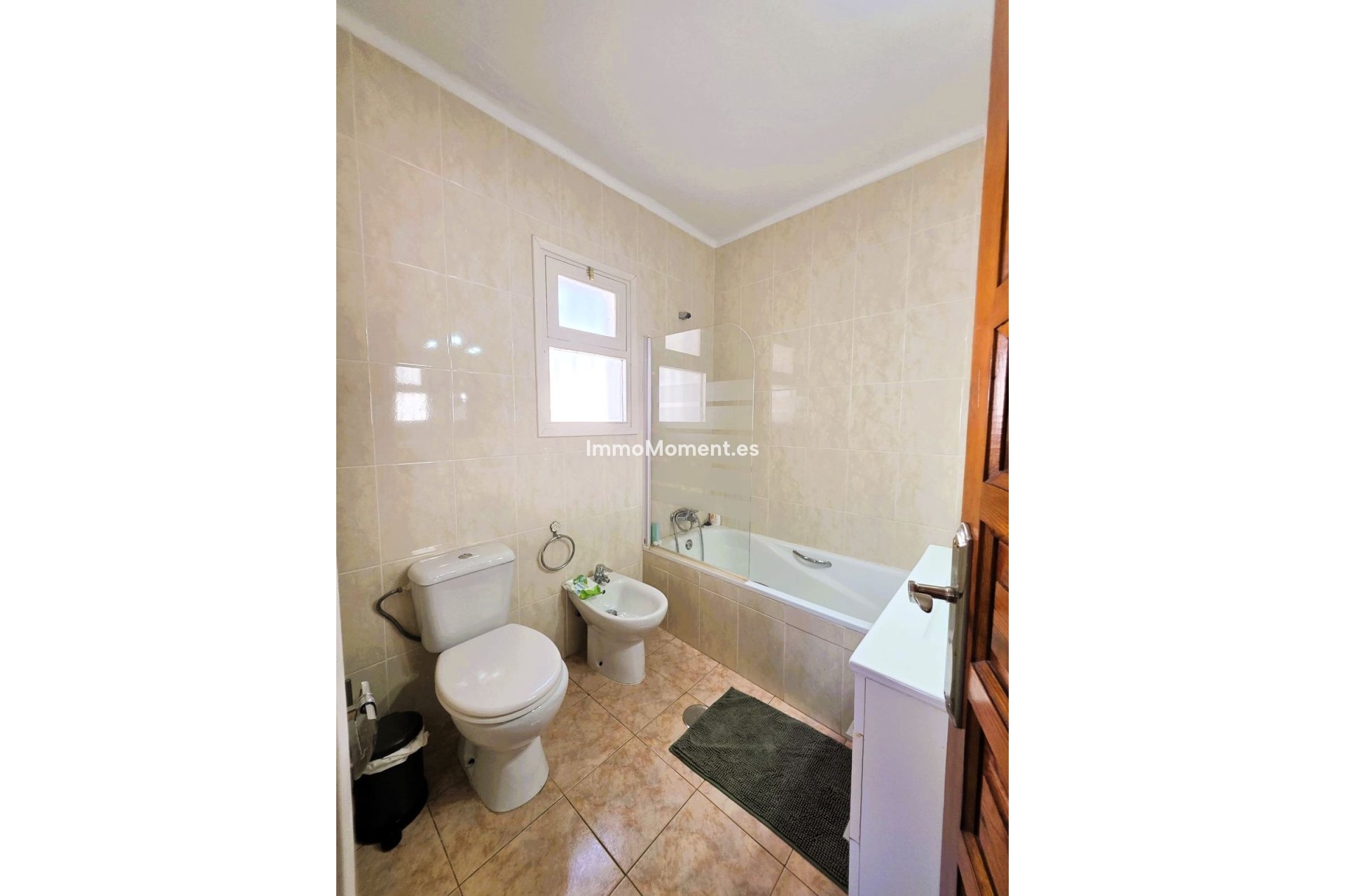 Resale - Detached villa - Estepona - Estepona Centro