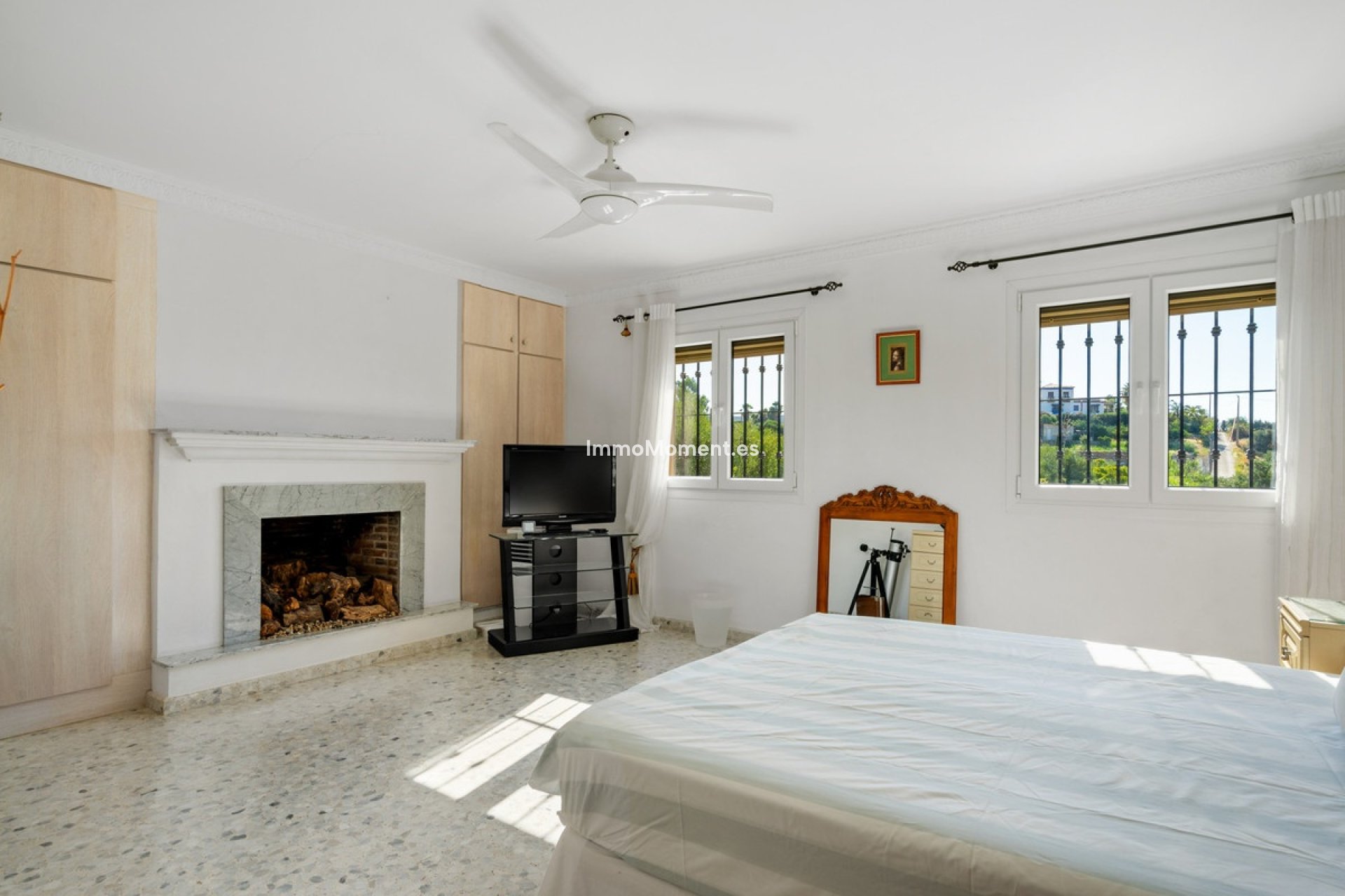 Resale - Detached villa - Estepona - Estepona Centro