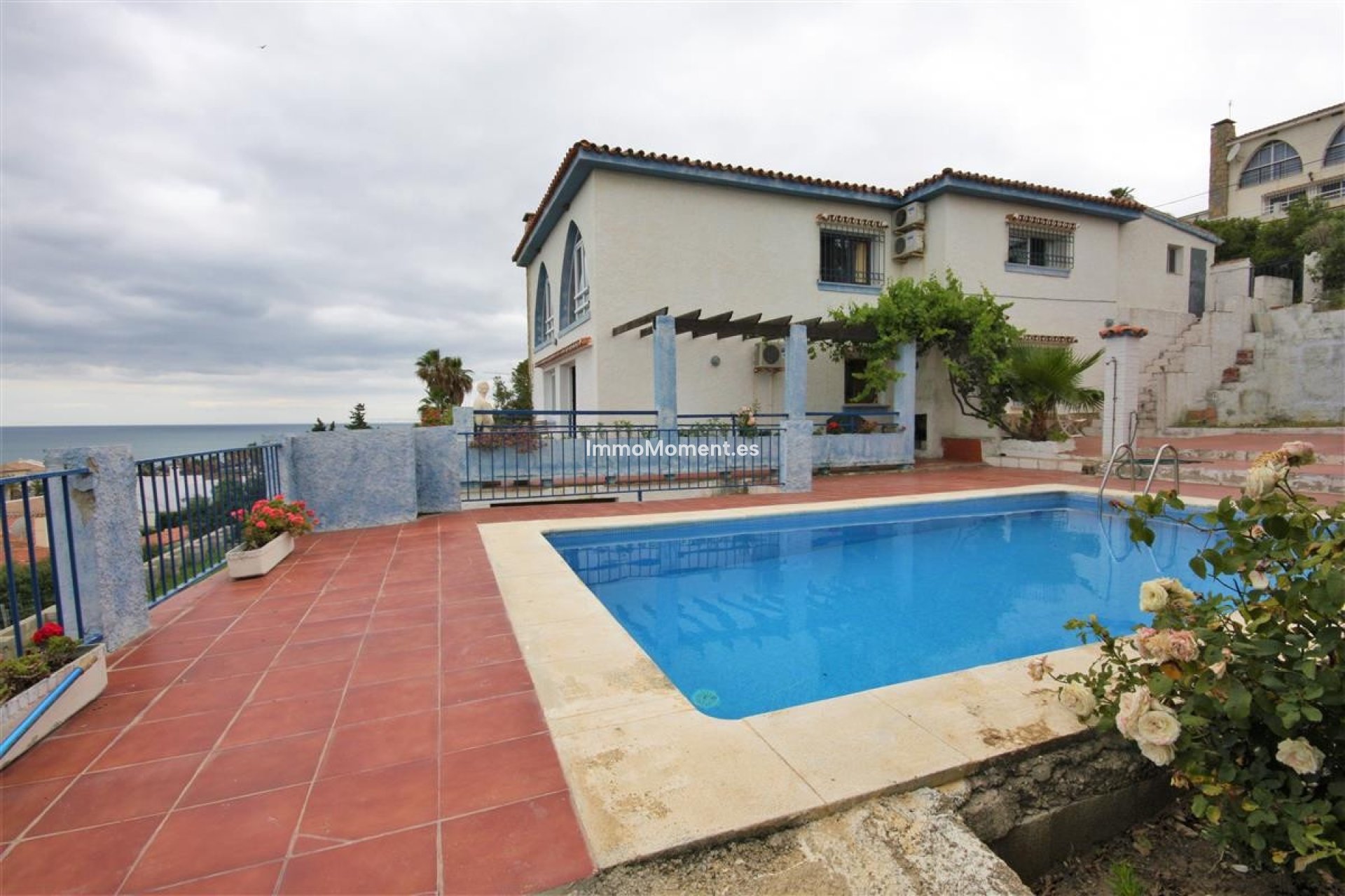 Resale - Detached villa - Estepona - Estepona Centro