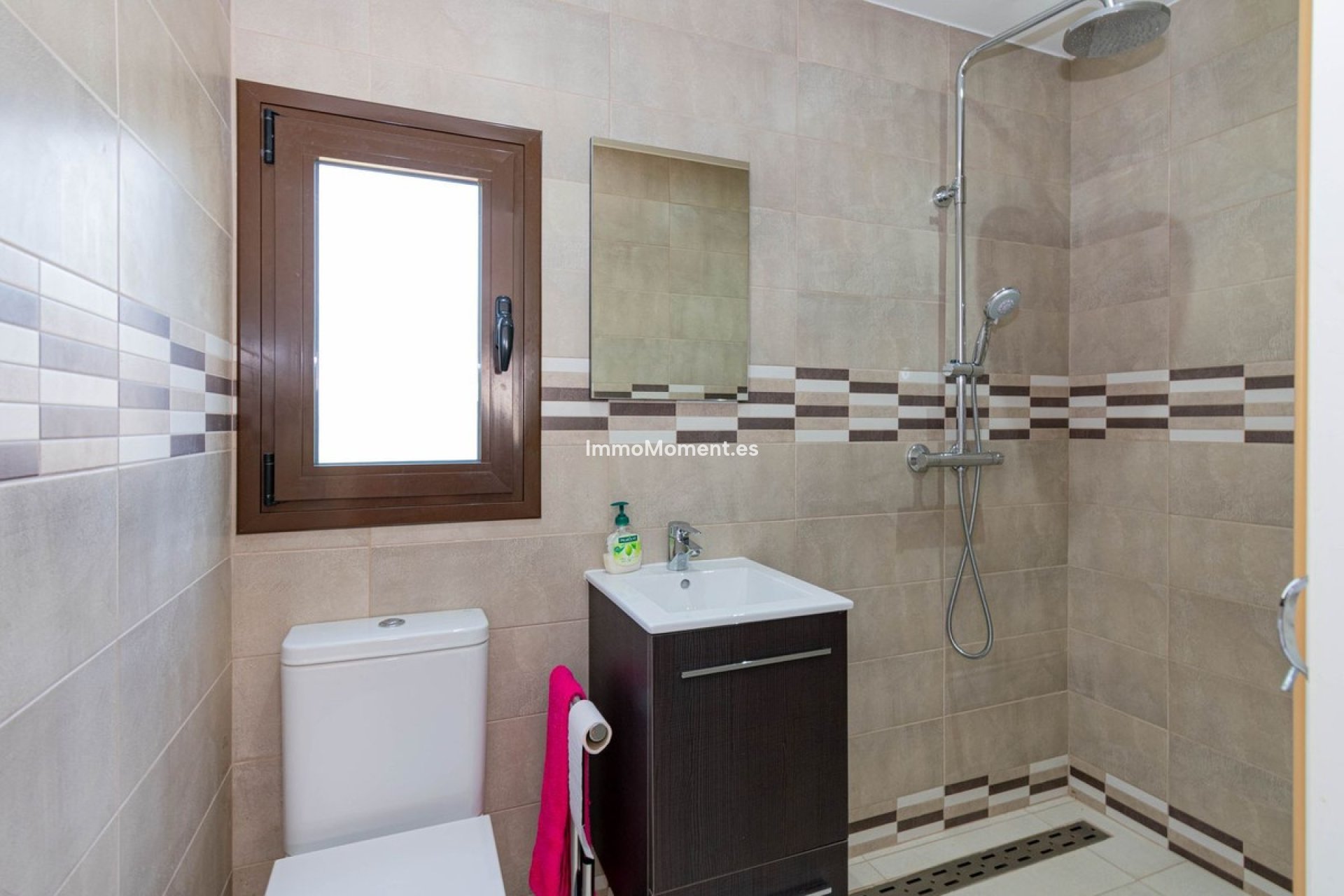 Resale - Detached villa - Estepona - Estepona Centro