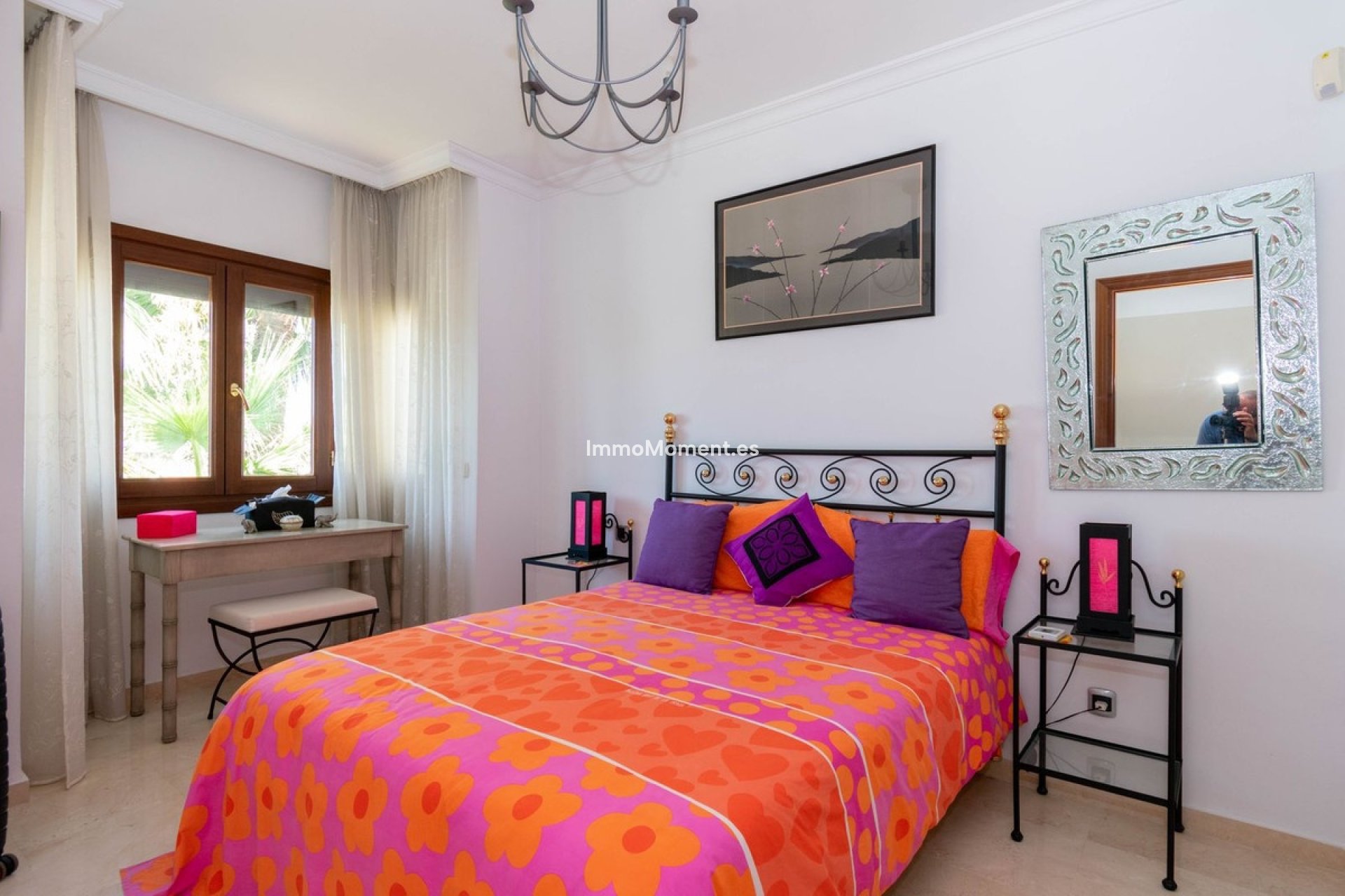 Resale - Detached villa - Estepona - Estepona Centro