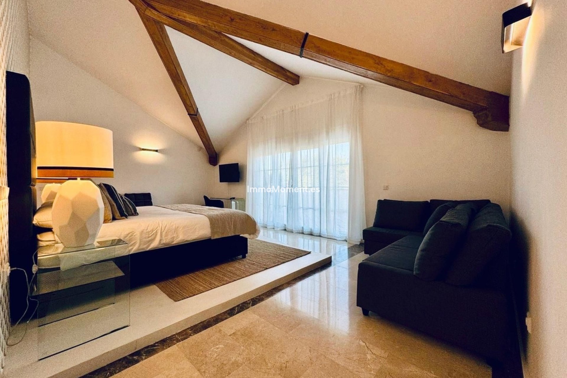 Resale - Detached villa - Estepona - Estepona Centro