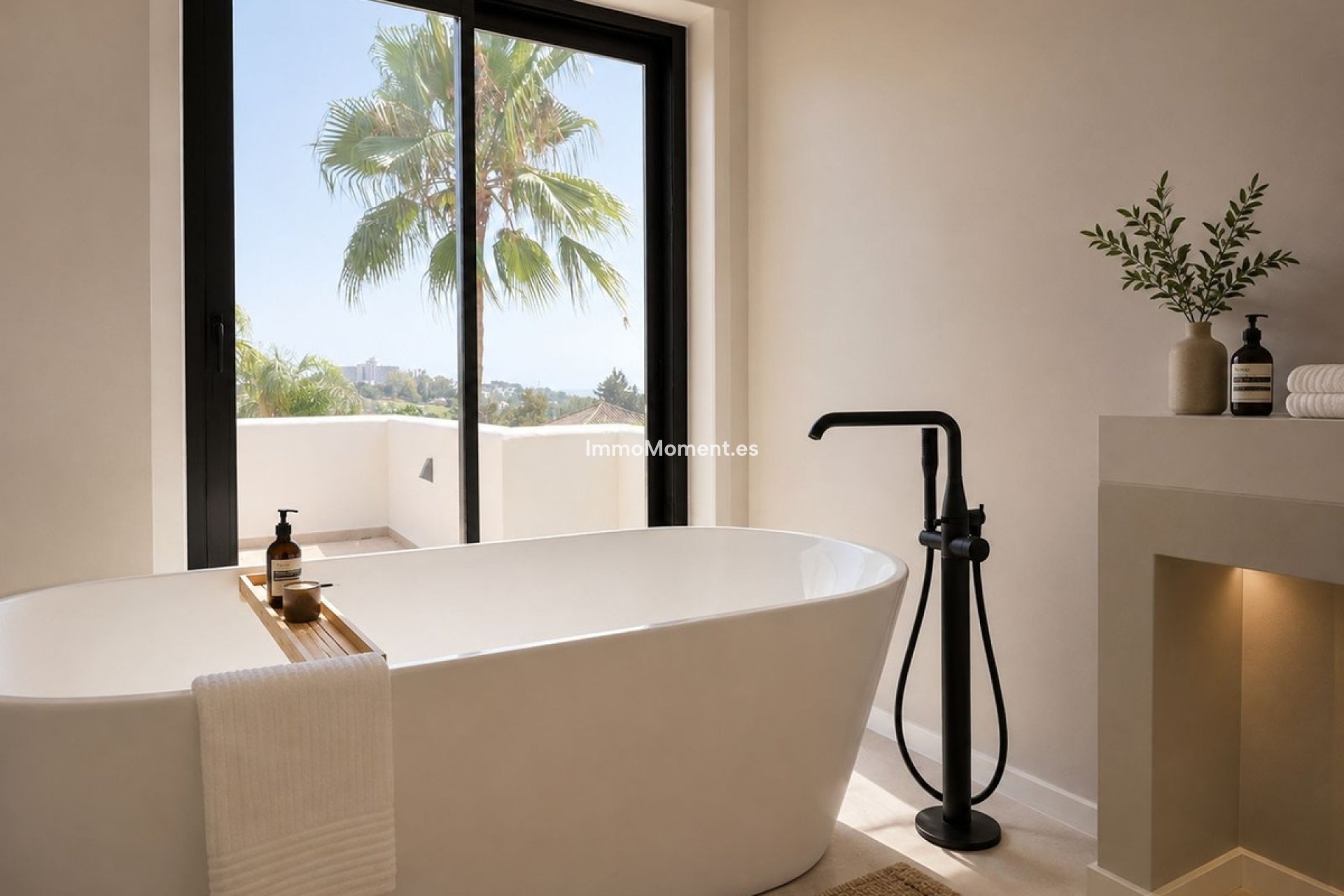 Resale - Detached villa - Estepona - New Golden Mile