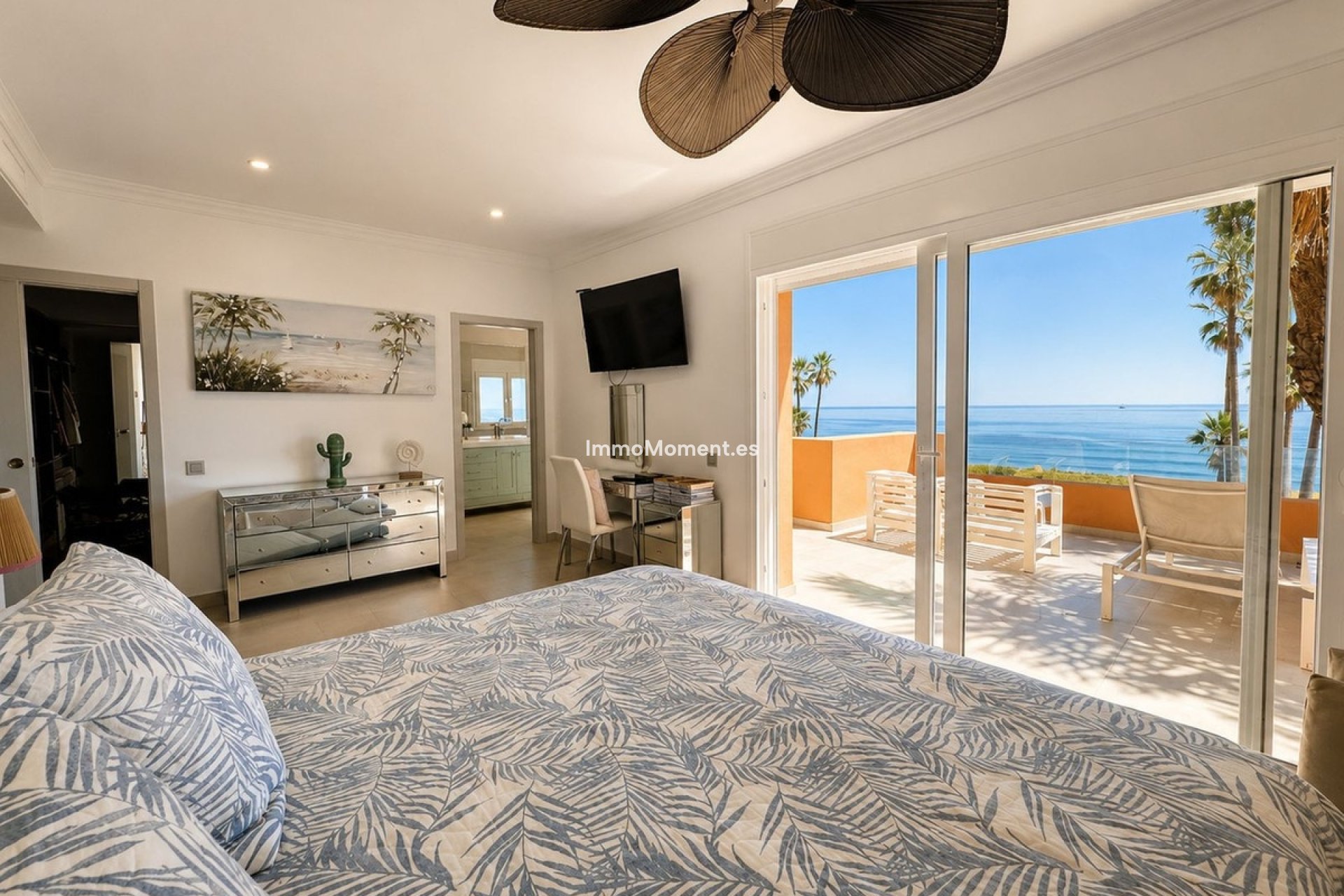 Resale - Detached villa - Estepona - New Golden Mile