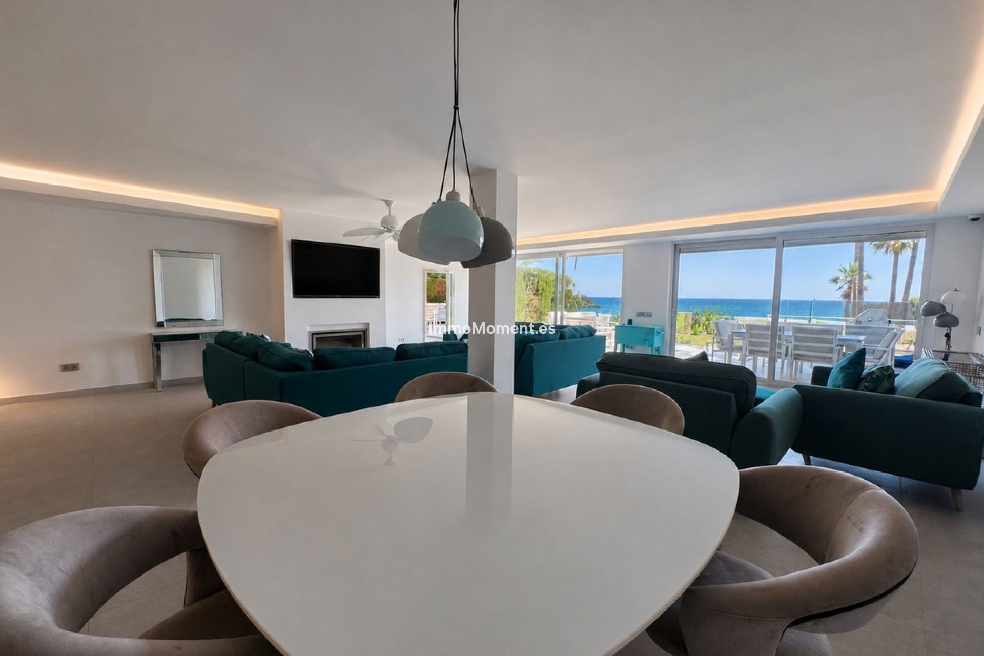 Resale - Detached villa - Estepona - New Golden Mile