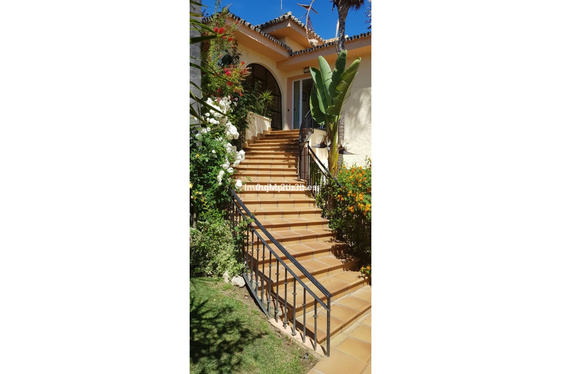 Resale - Detached villa - Estepona - New Golden Mile
