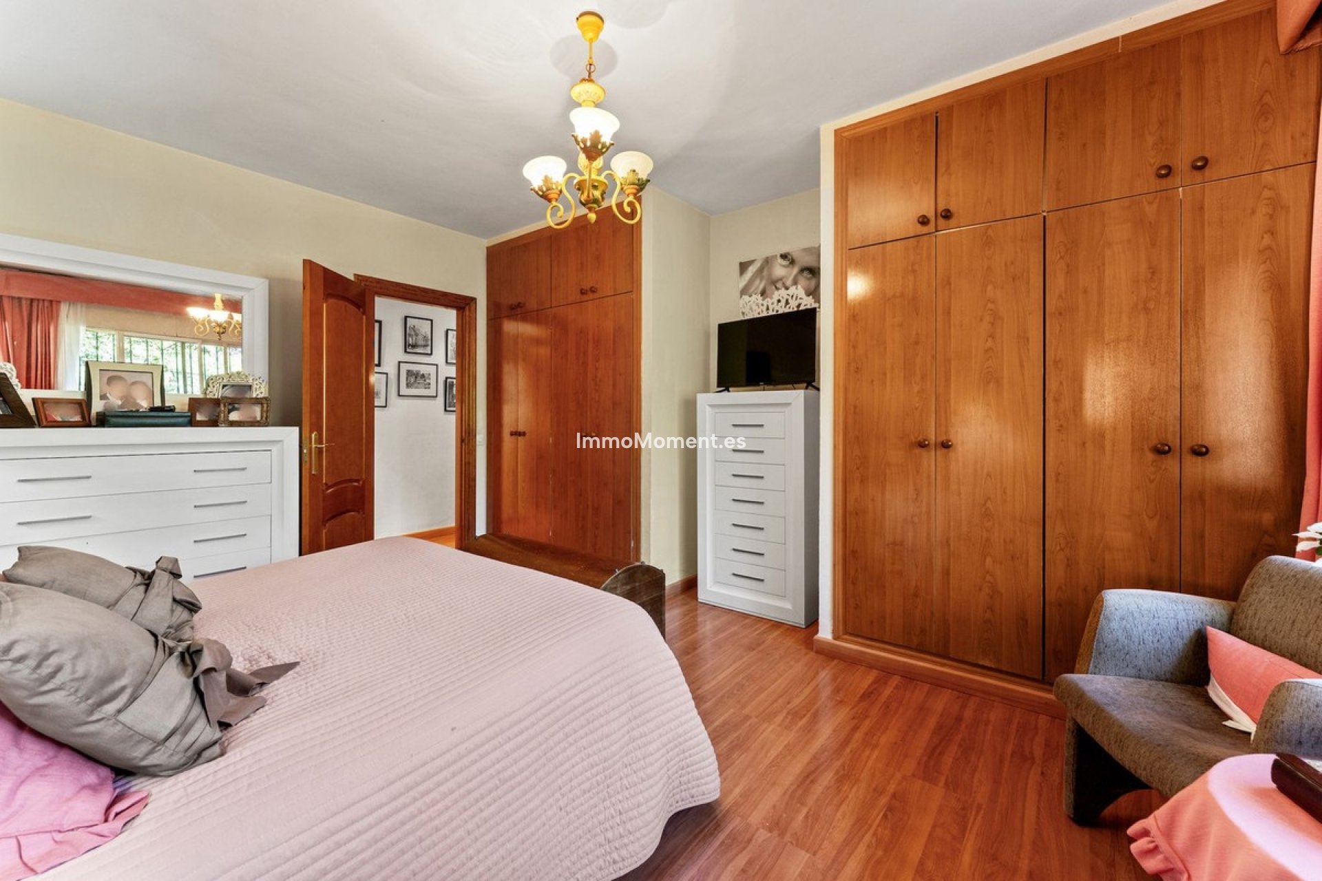 Resale - Detached villa - Estepona - New Golden Mile