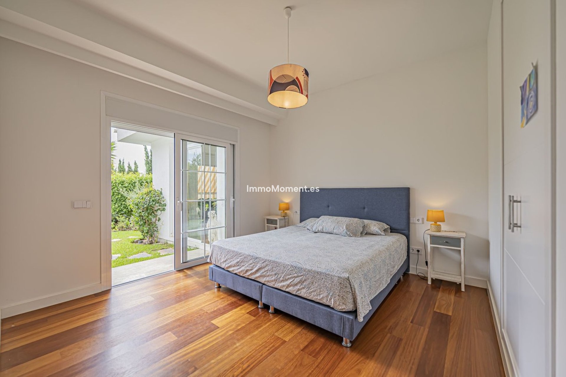 Resale - Detached villa - Estepona - New Golden Mile