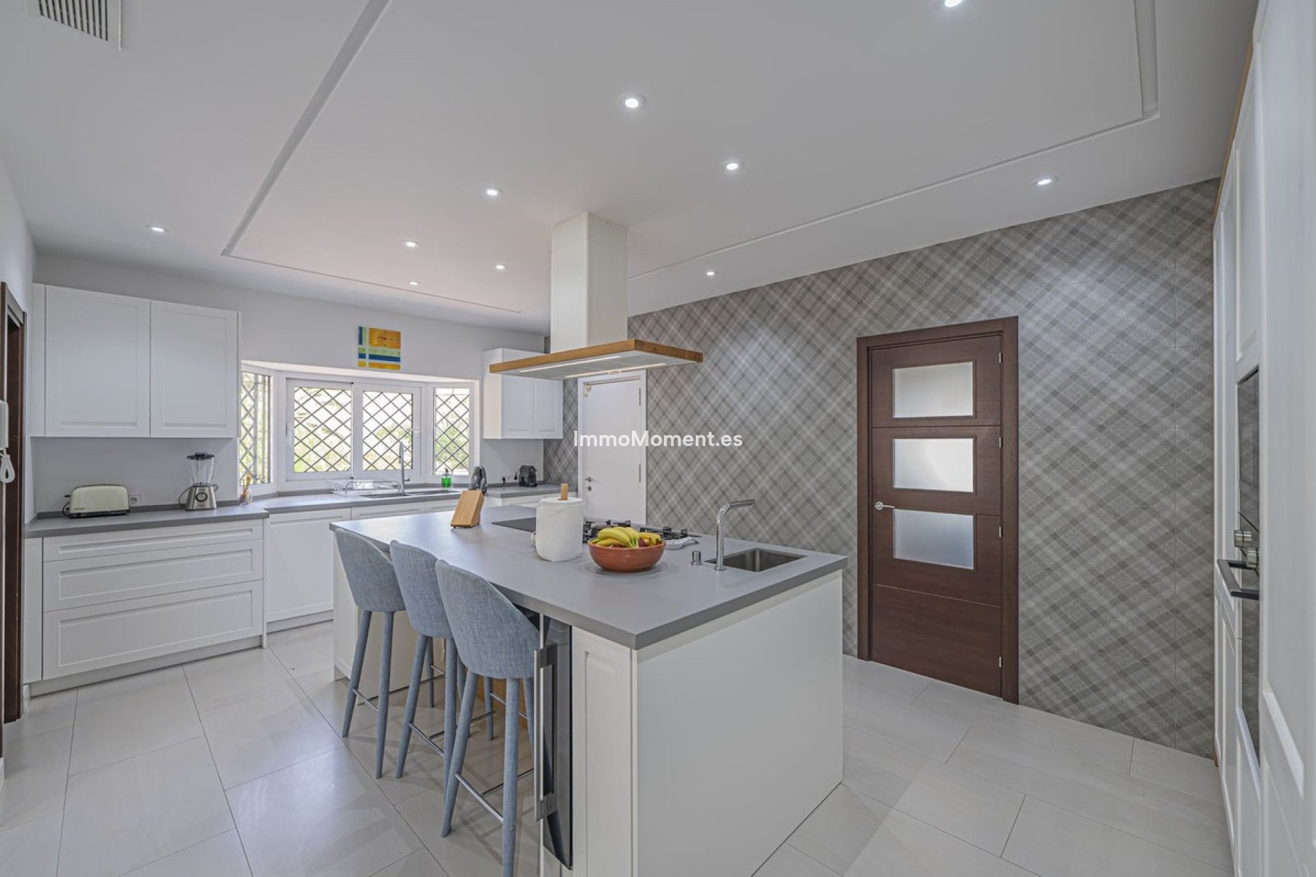Resale - Detached villa - Estepona - New Golden Mile
