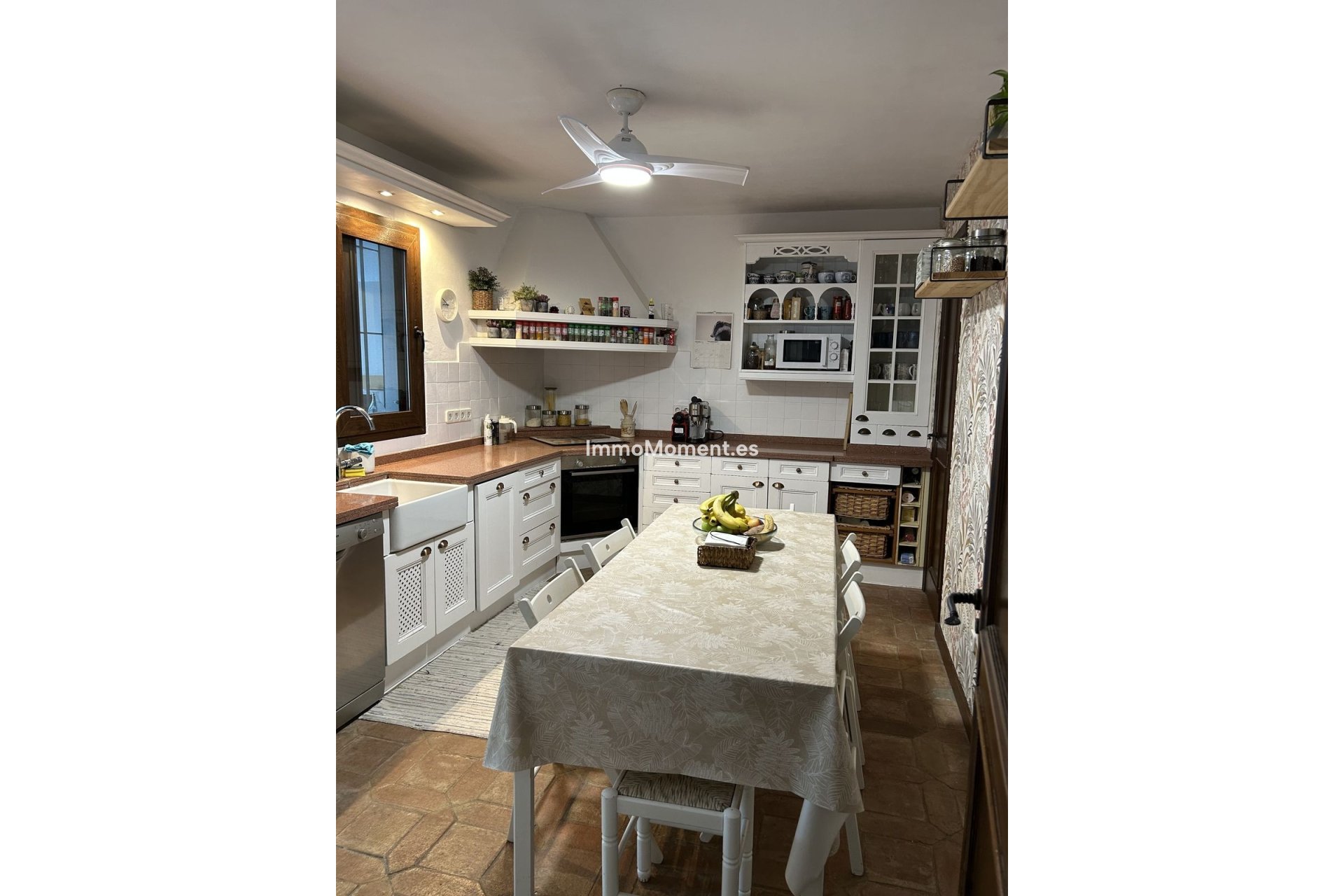 Resale - Detached villa - Estepona - New Golden Mile