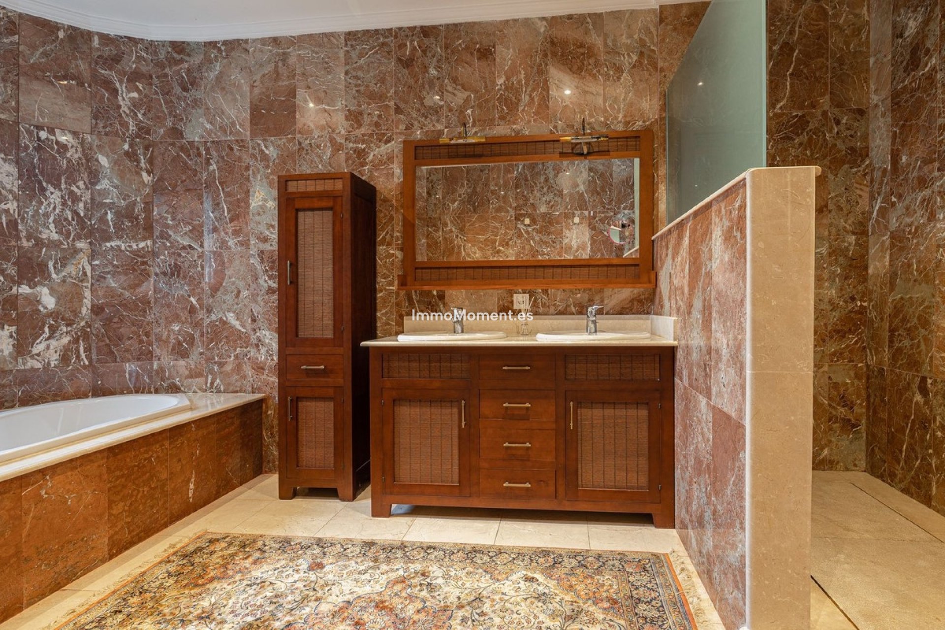 Resale - Detached villa - Estepona - New Golden Mile
