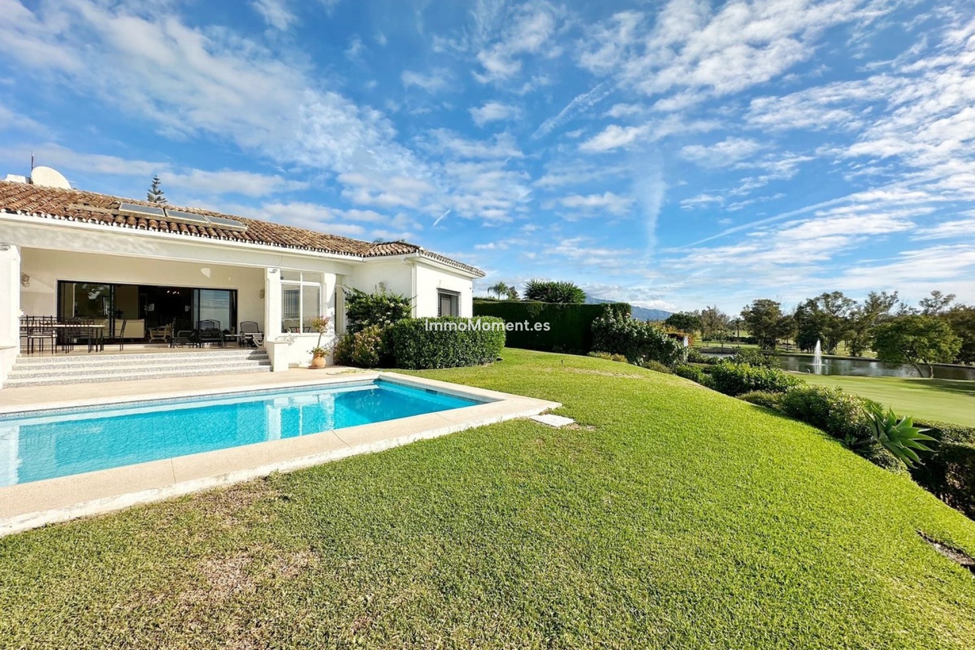 Resale - Detached villa - Estepona - New Golden Mile