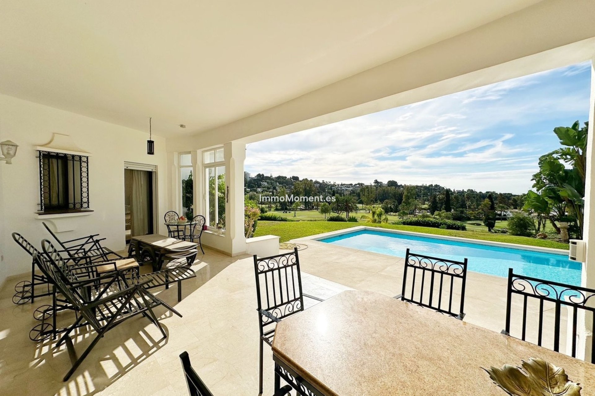 Resale - Detached villa - Estepona - New Golden Mile