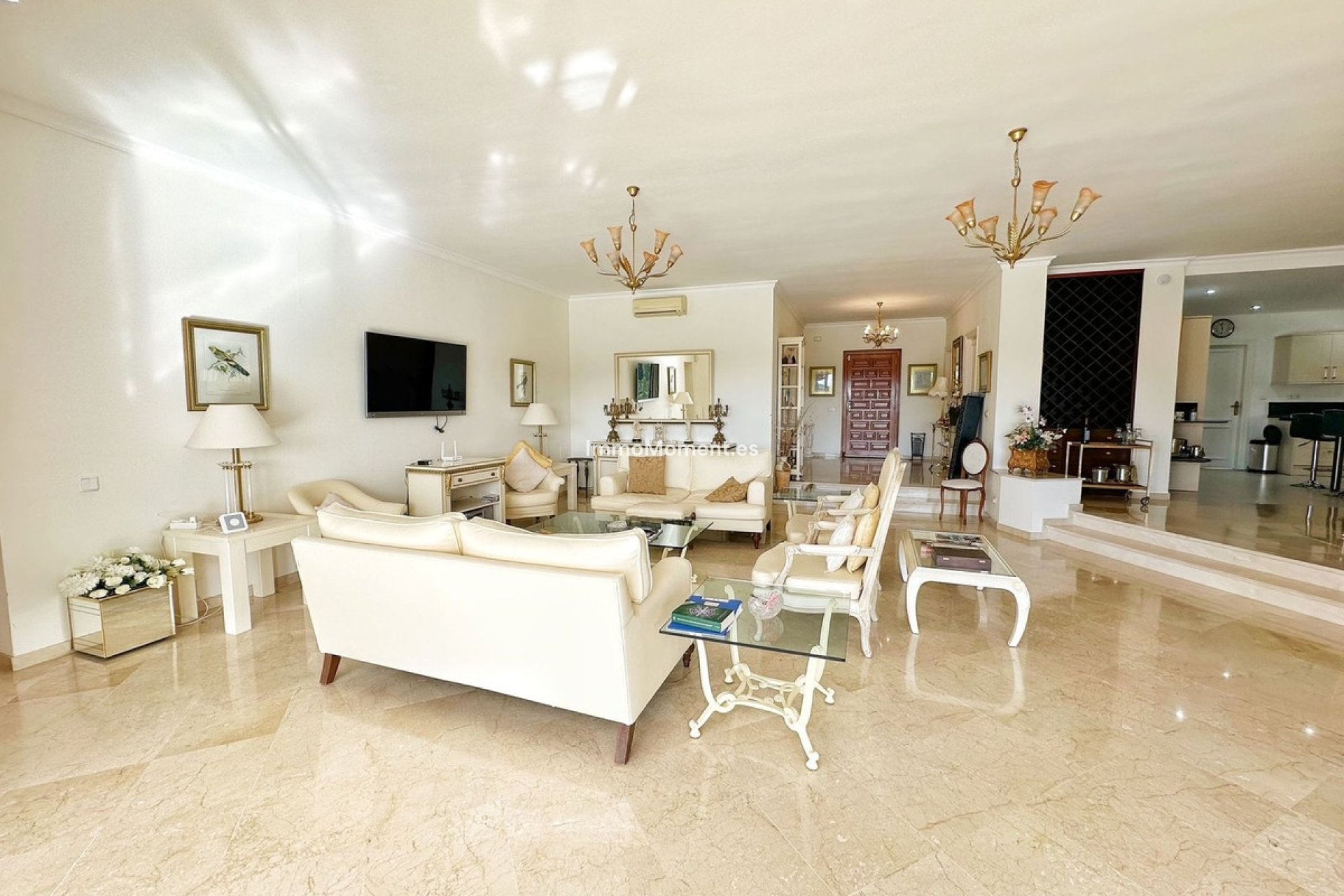 Resale - Detached villa - Estepona - New Golden Mile