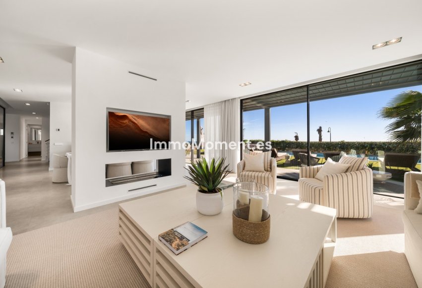 Resale - Detached villa - Estepona - New Golden Mile