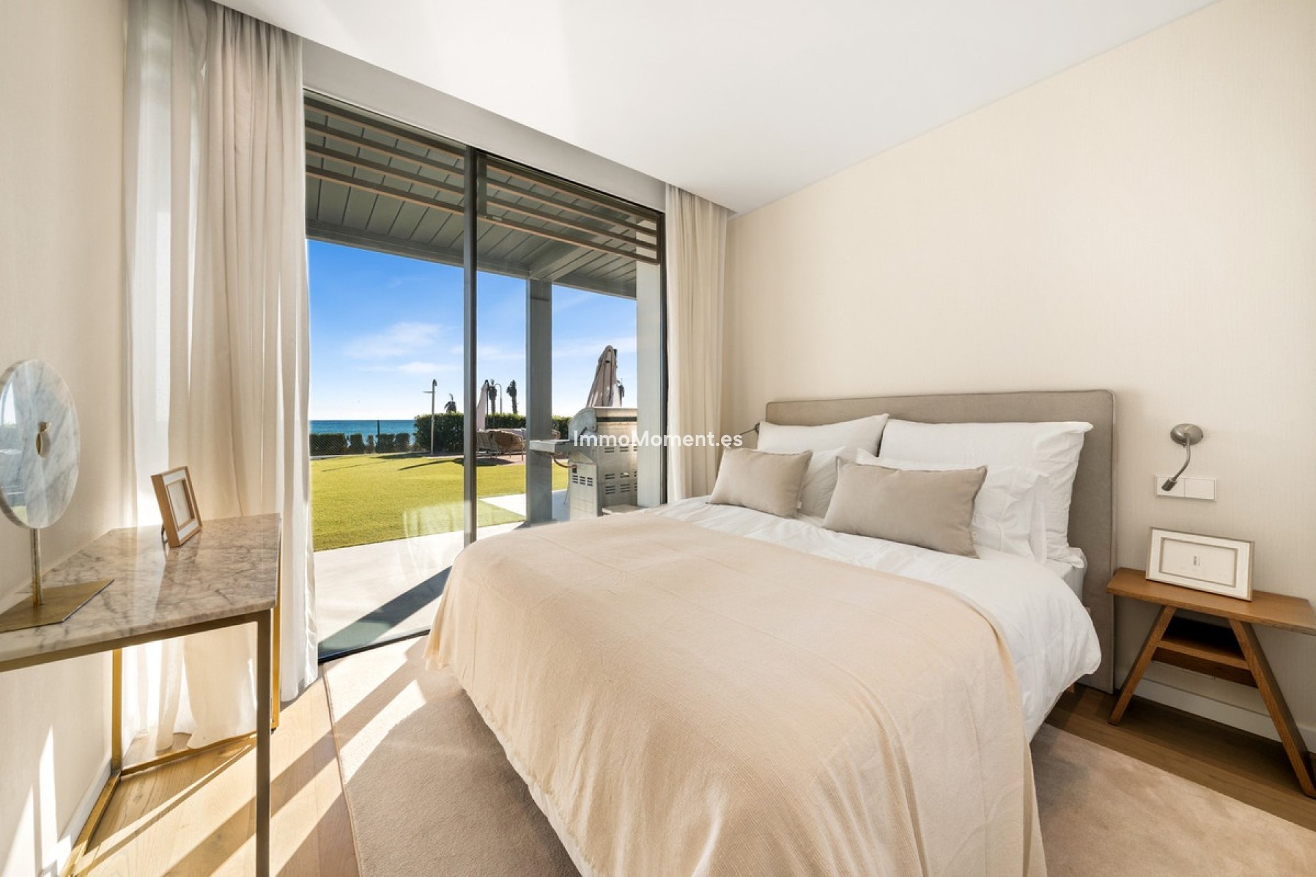 Resale - Detached villa - Estepona - New Golden Mile