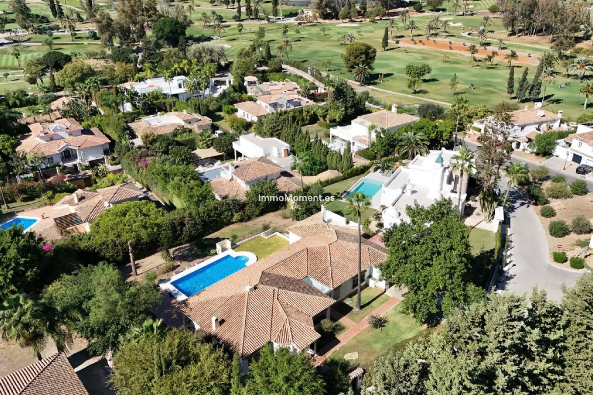 Resale - Detached villa - Estepona - New Golden Mile