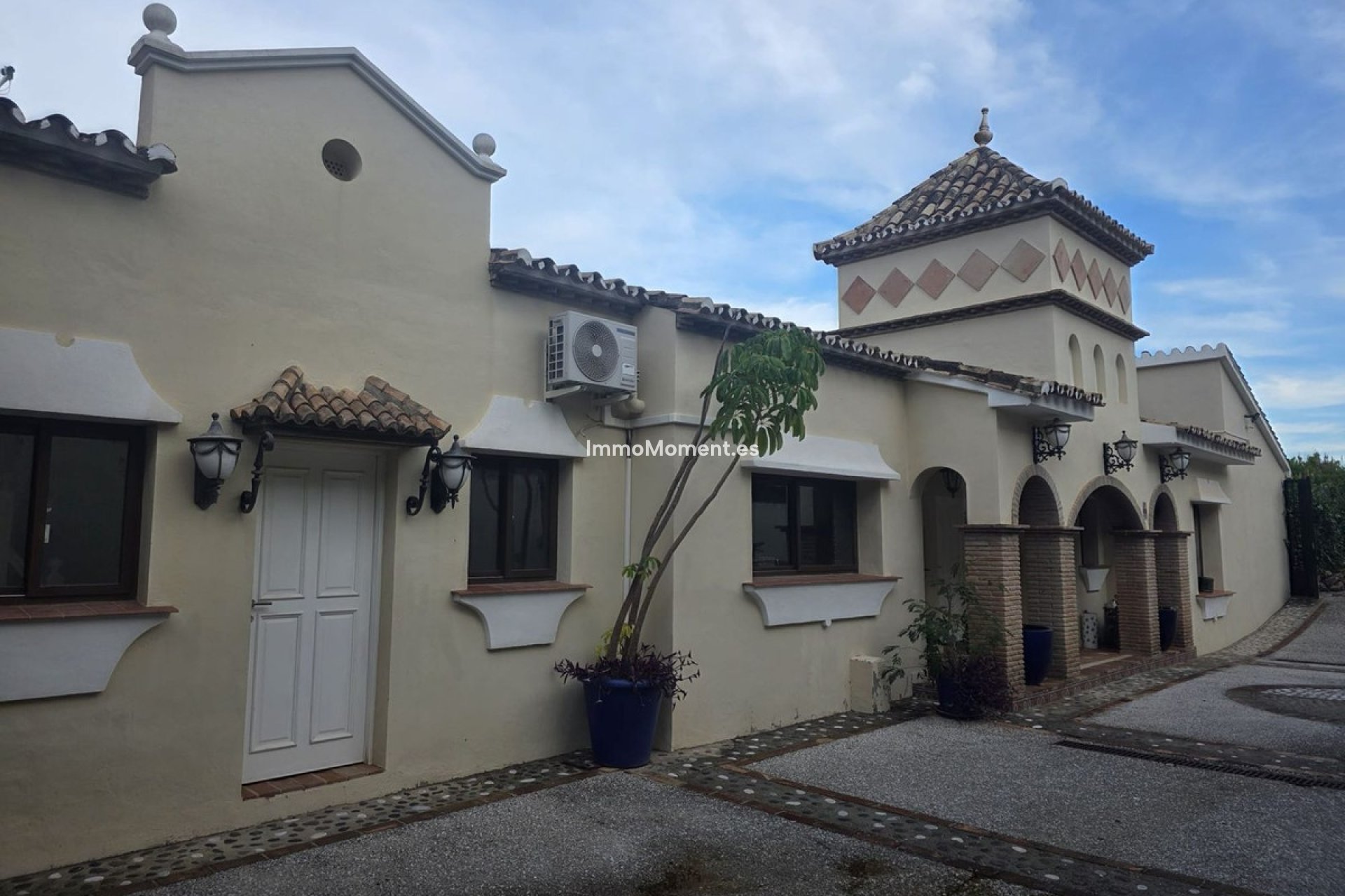 Resale - Detached villa - Estepona - New Golden Mile