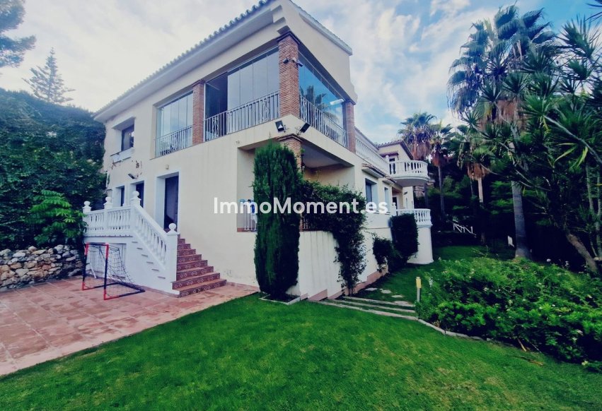 Resale - Detached villa - Estepona - New Golden Mile