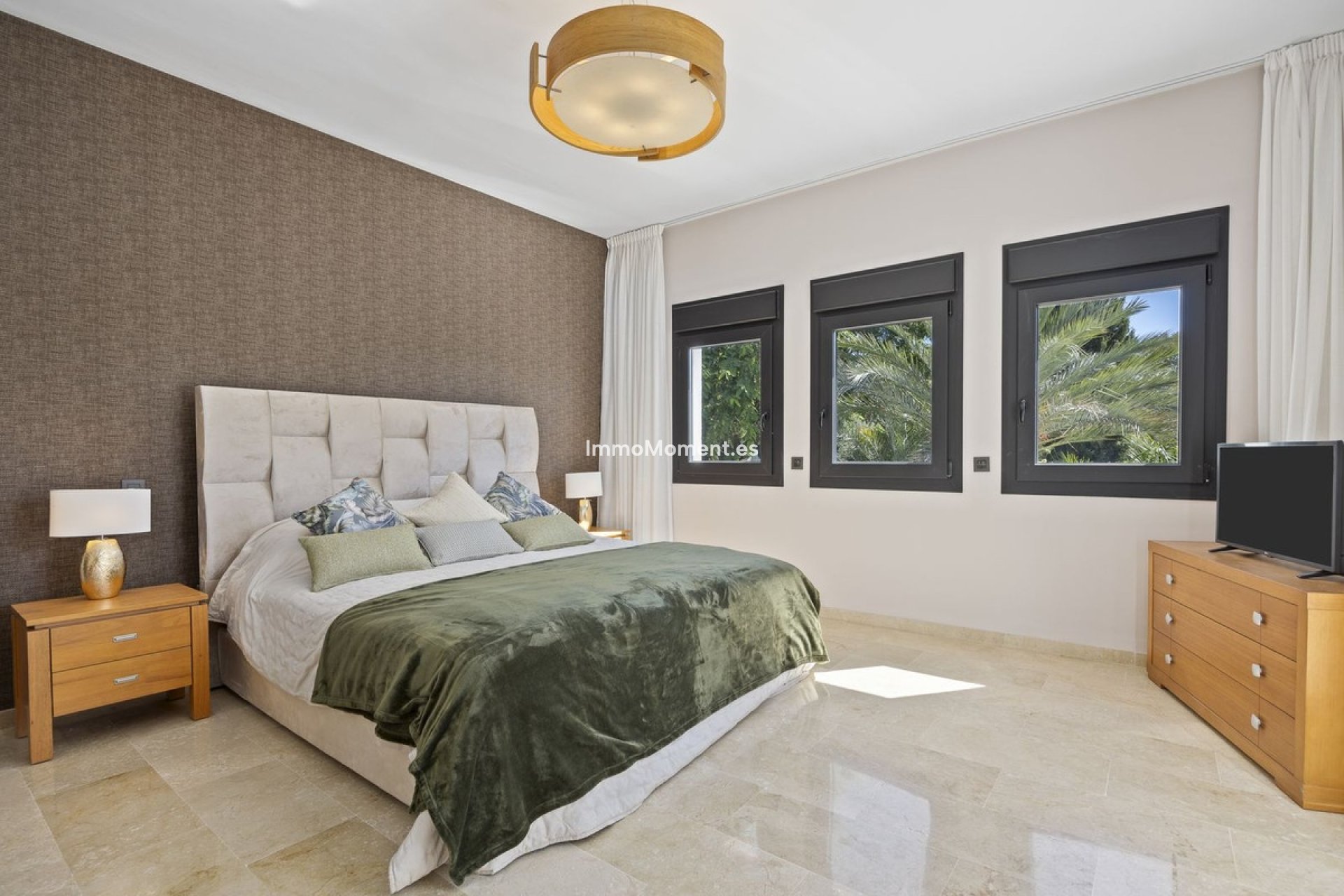 Resale - Detached villa - Estepona - New Golden Mile