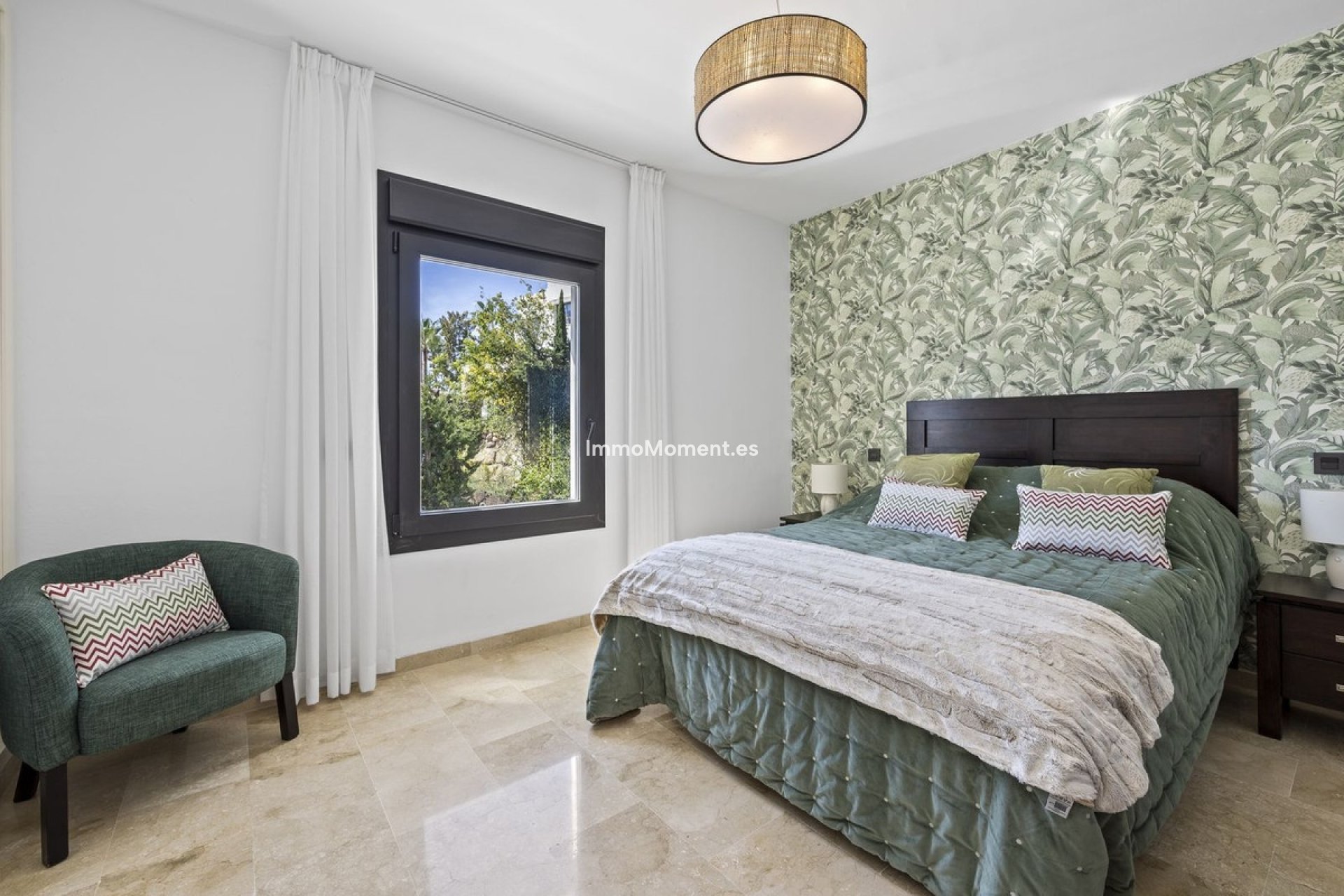 Resale - Detached villa - Estepona - New Golden Mile