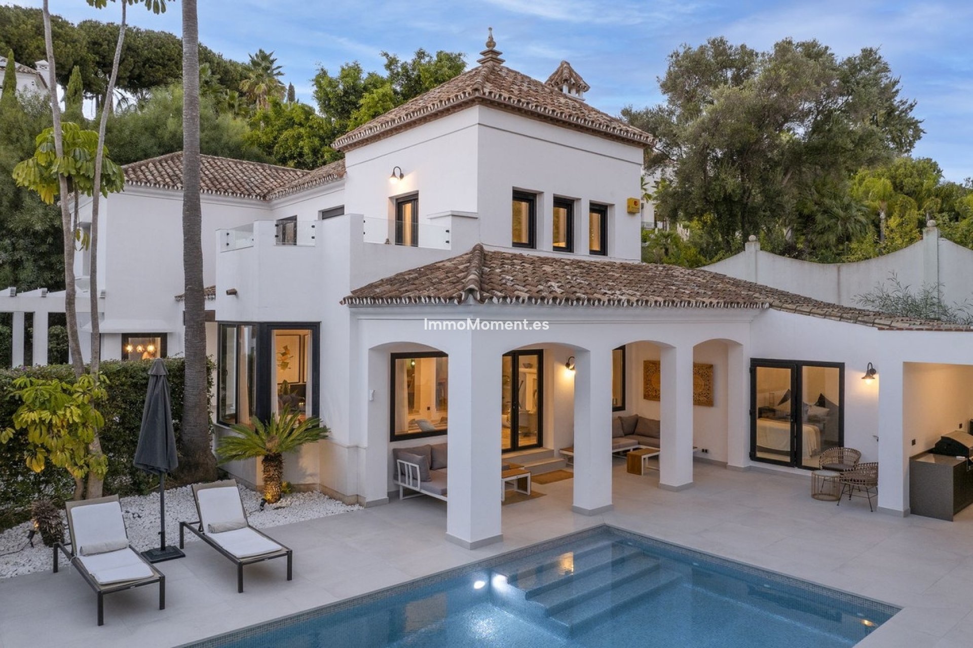Resale - Detached villa - Estepona - New Golden Mile