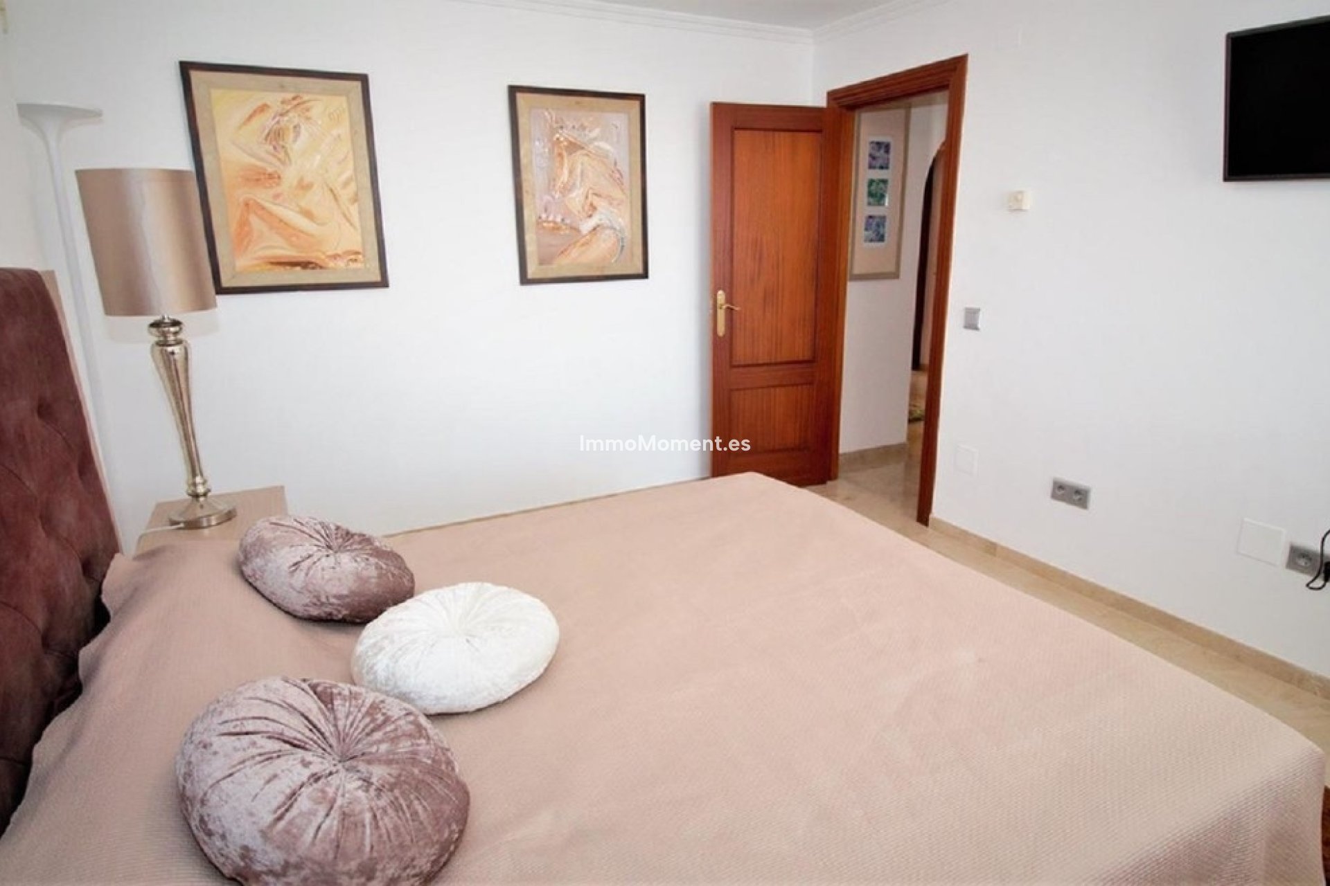 Resale - Detached villa - Estepona - New Golden Mile