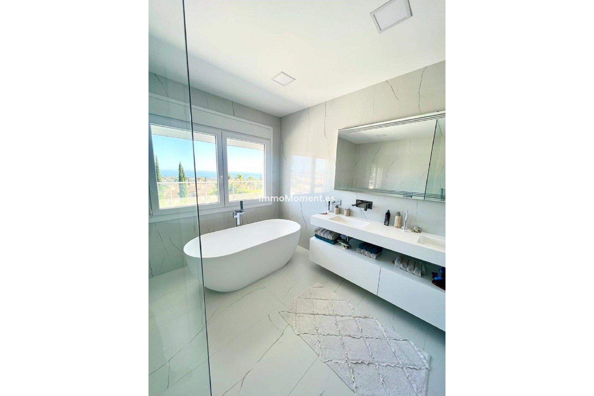 Resale - Detached villa - Estepona - New Golden Mile