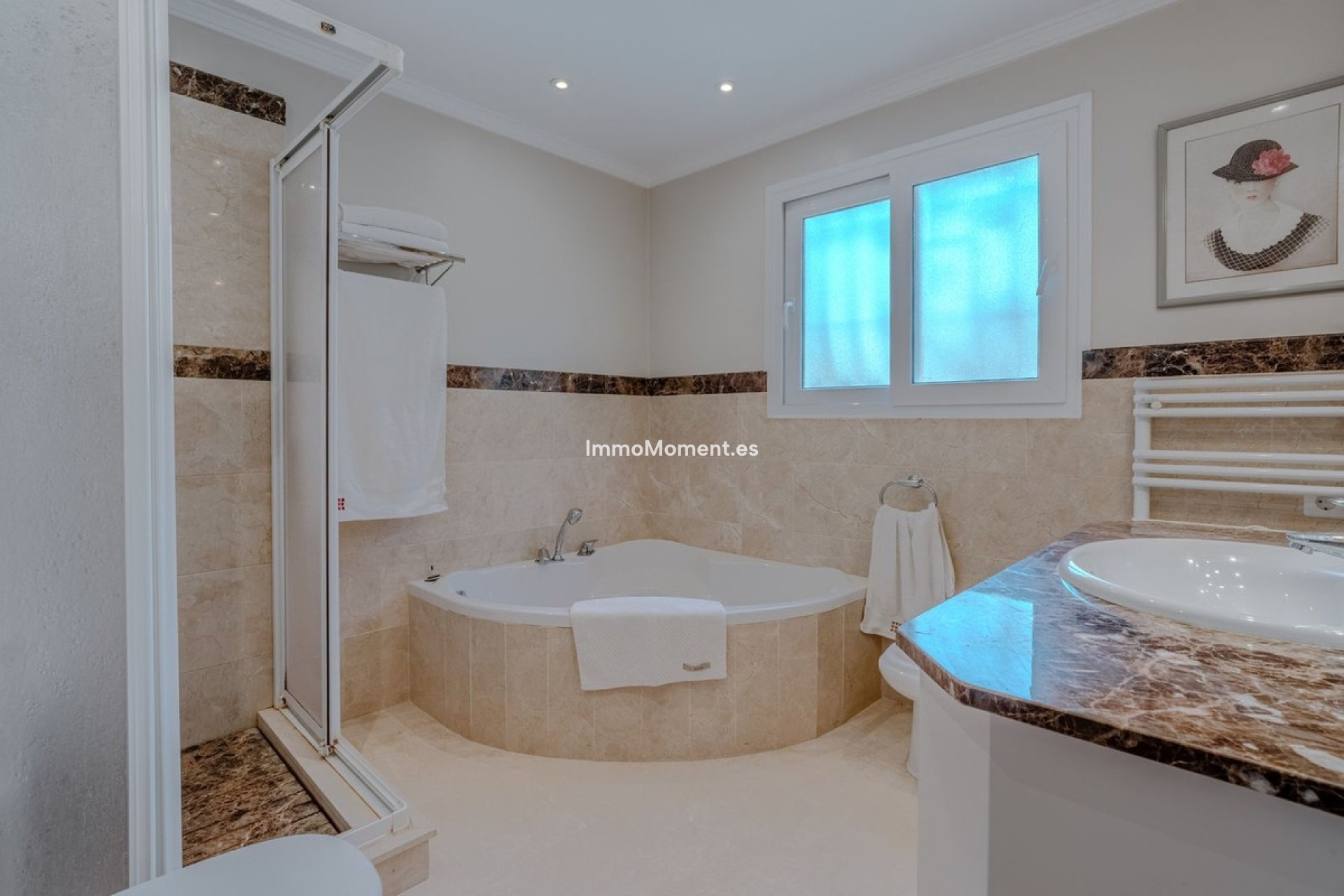 Resale - Detached villa - Estepona - New Golden Mile