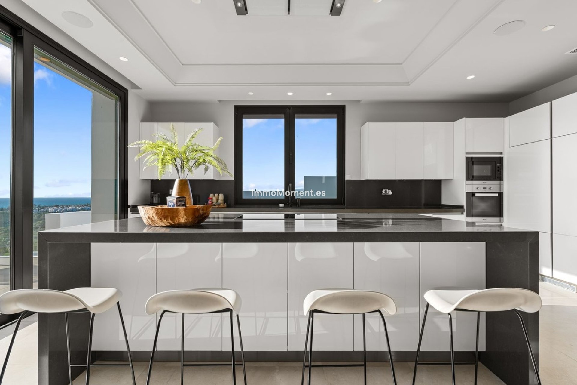 Resale - Detached villa - Estepona - New Golden Mile
