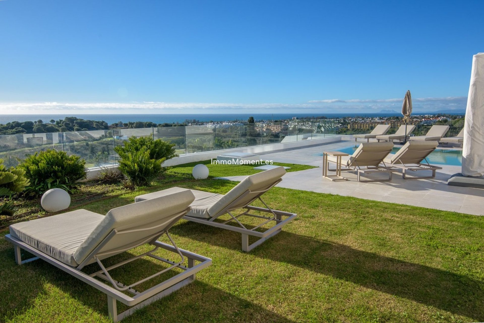Resale - Detached villa - Estepona - New Golden Mile