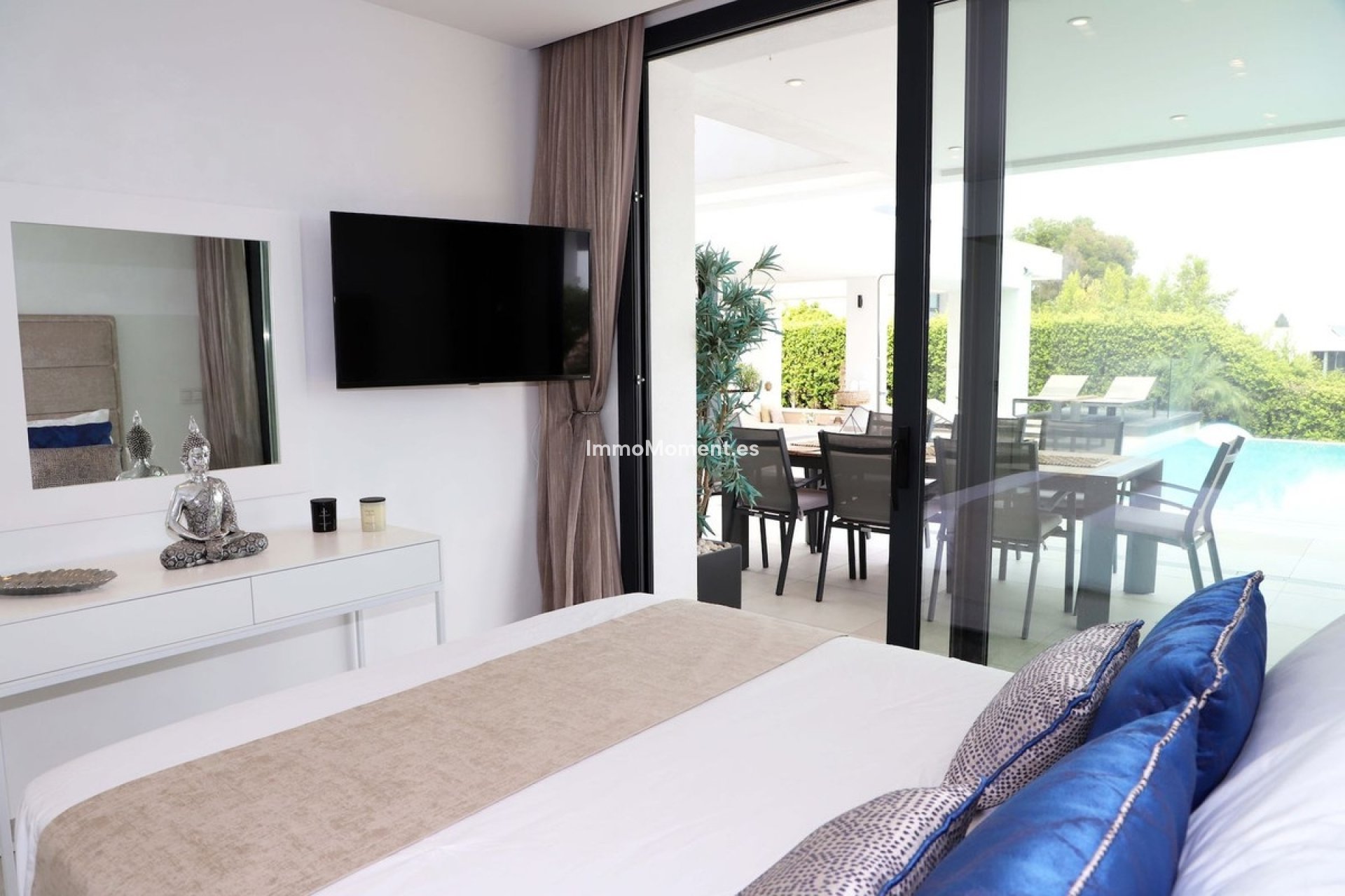 Resale - Detached villa - Estepona - New Golden Mile