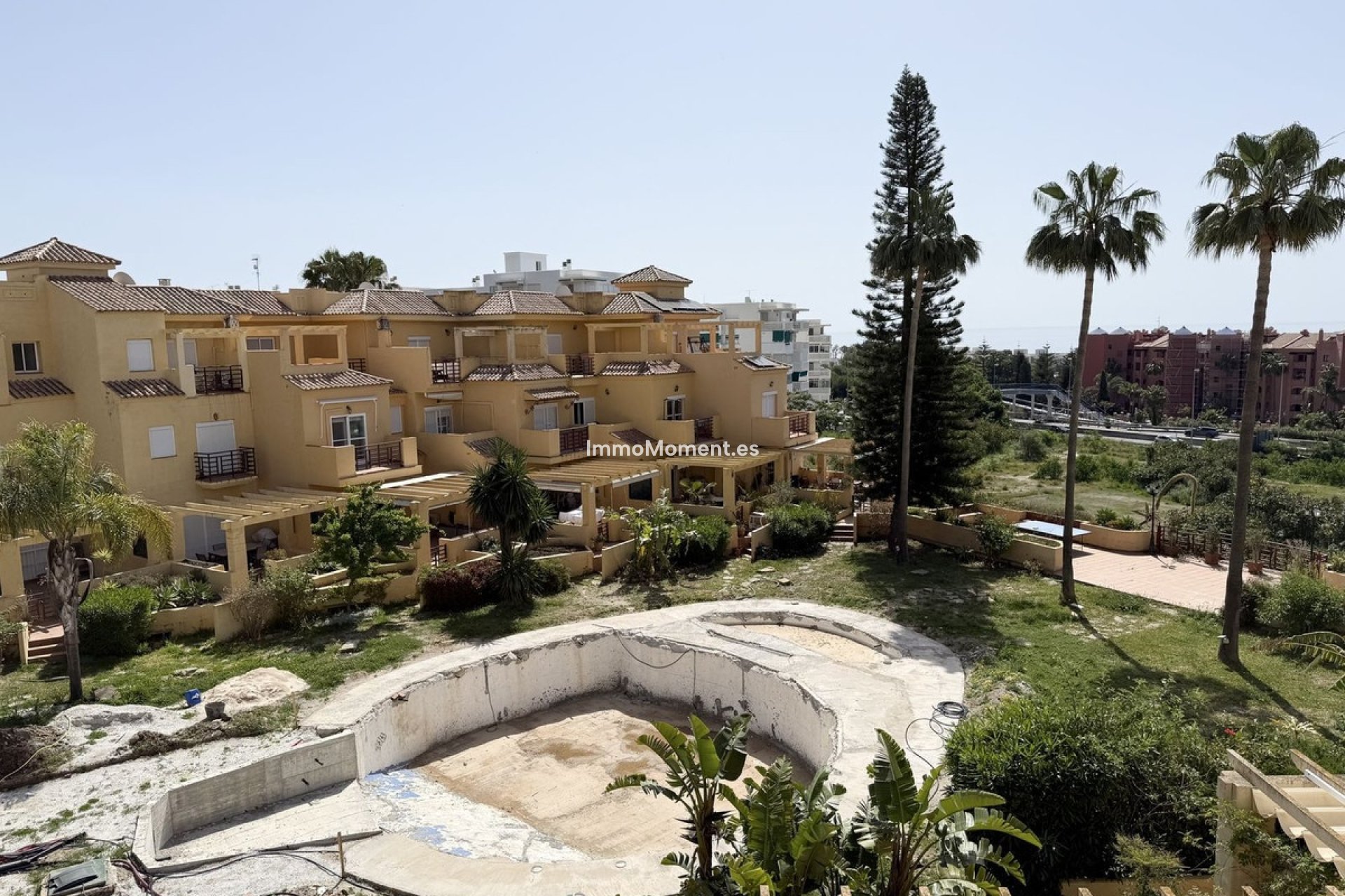 Resale - Detached villa - Estepona - Selwo