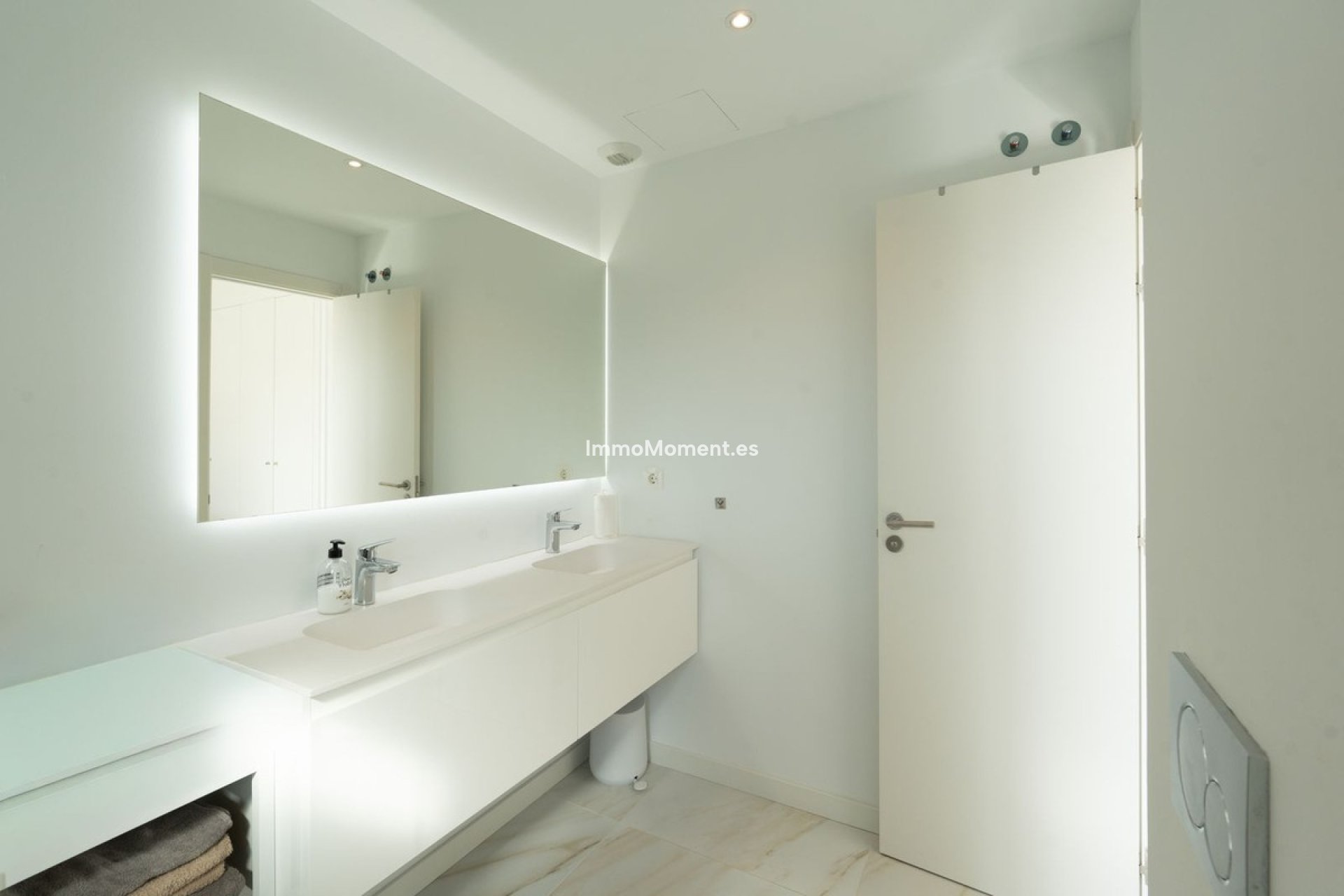 Resale - Detached villa - Estepona - Selwo