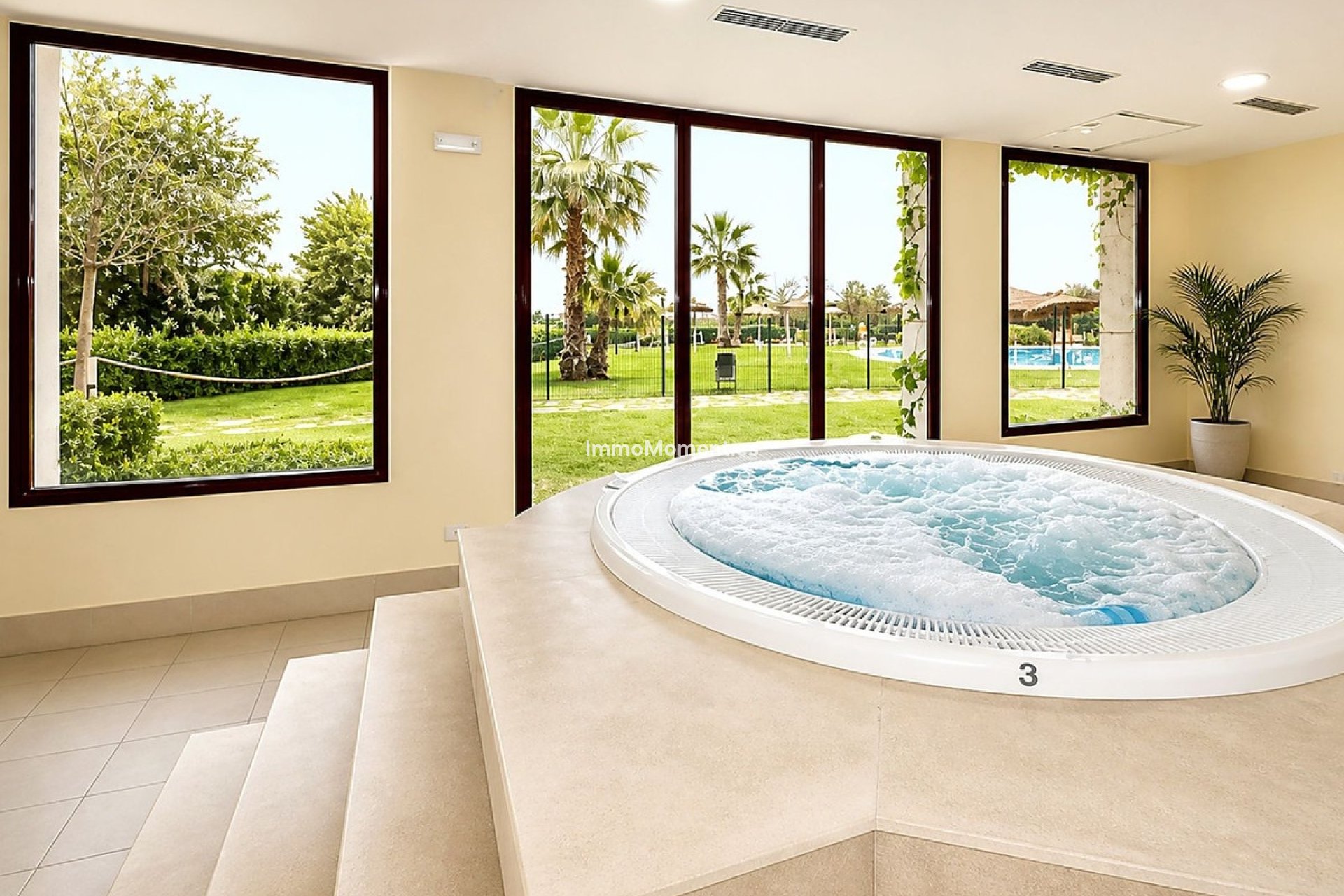 Resale - Detached villa - Estepona - Selwo