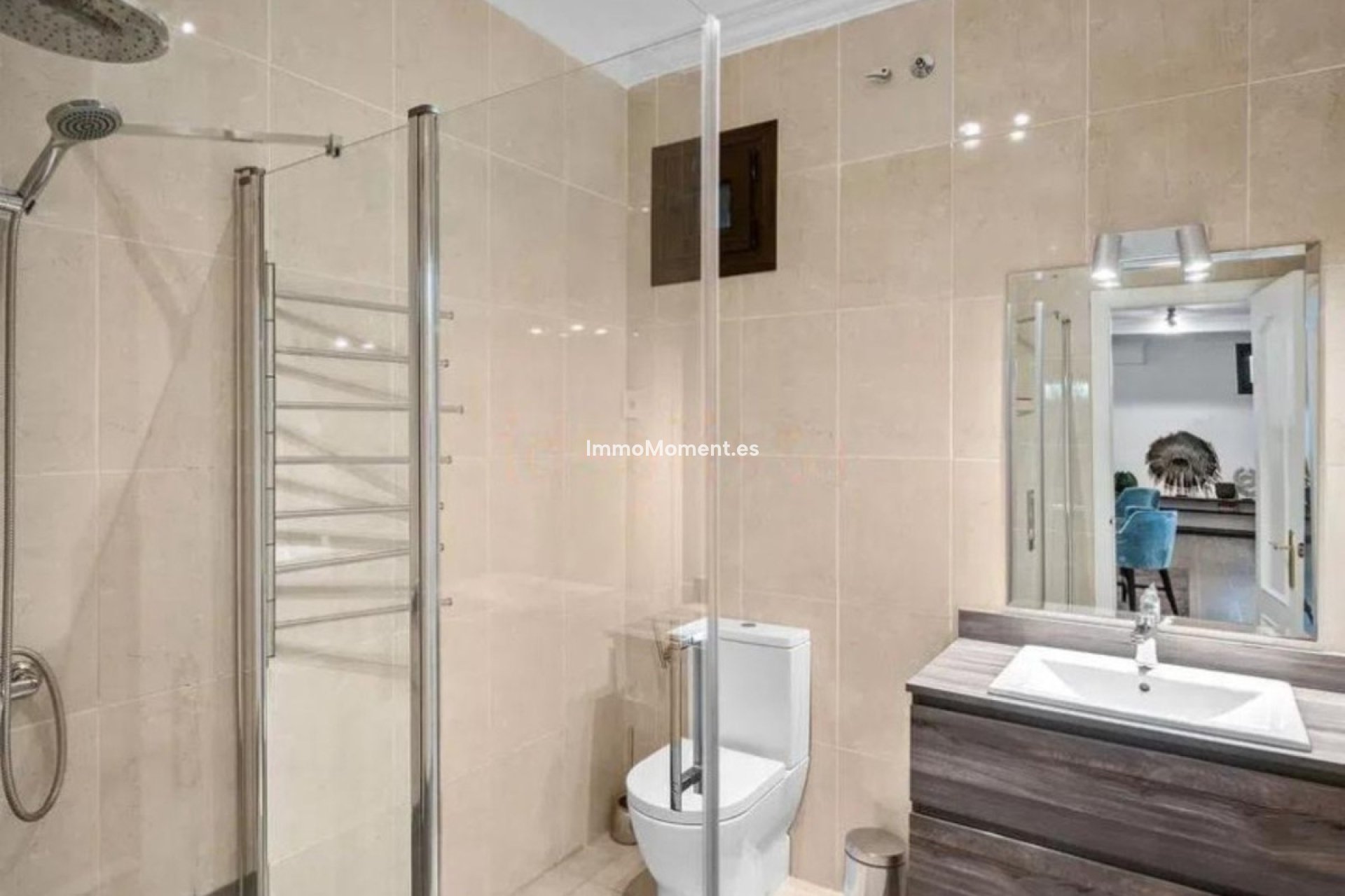 Resale - Detached villa - Estepona - Selwo