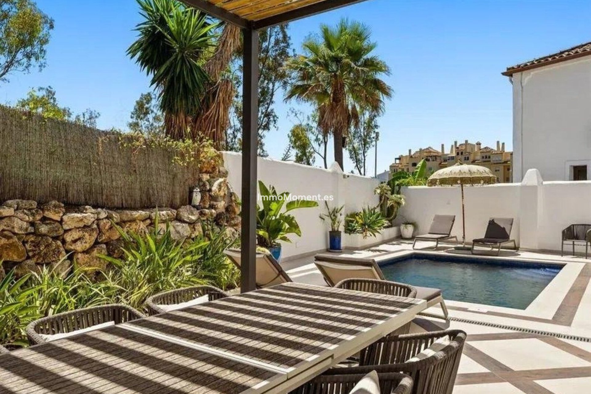 Resale - Detached villa - Estepona - Selwo