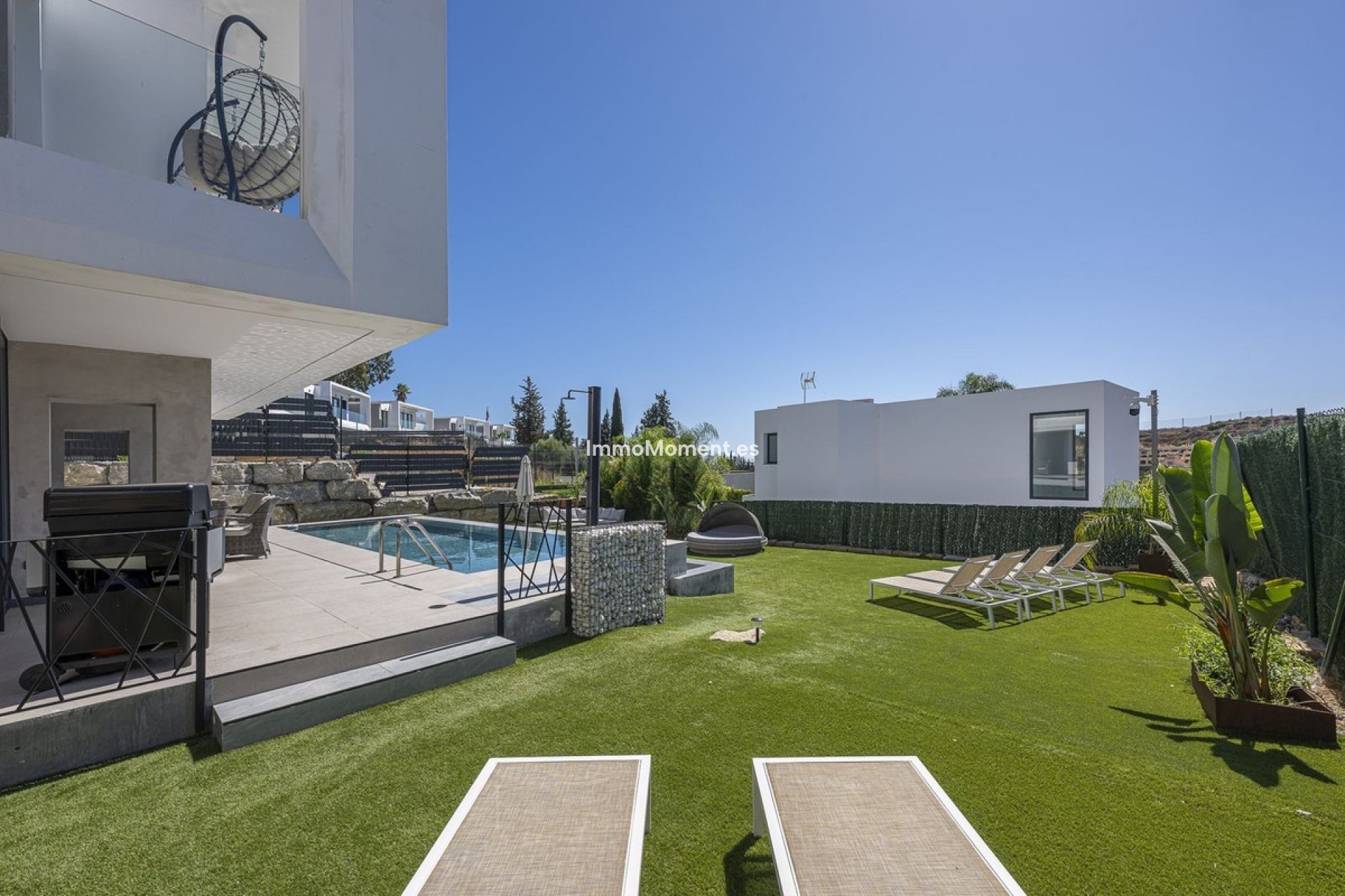 Resale - Detached villa - Estepona - Valle Romano
