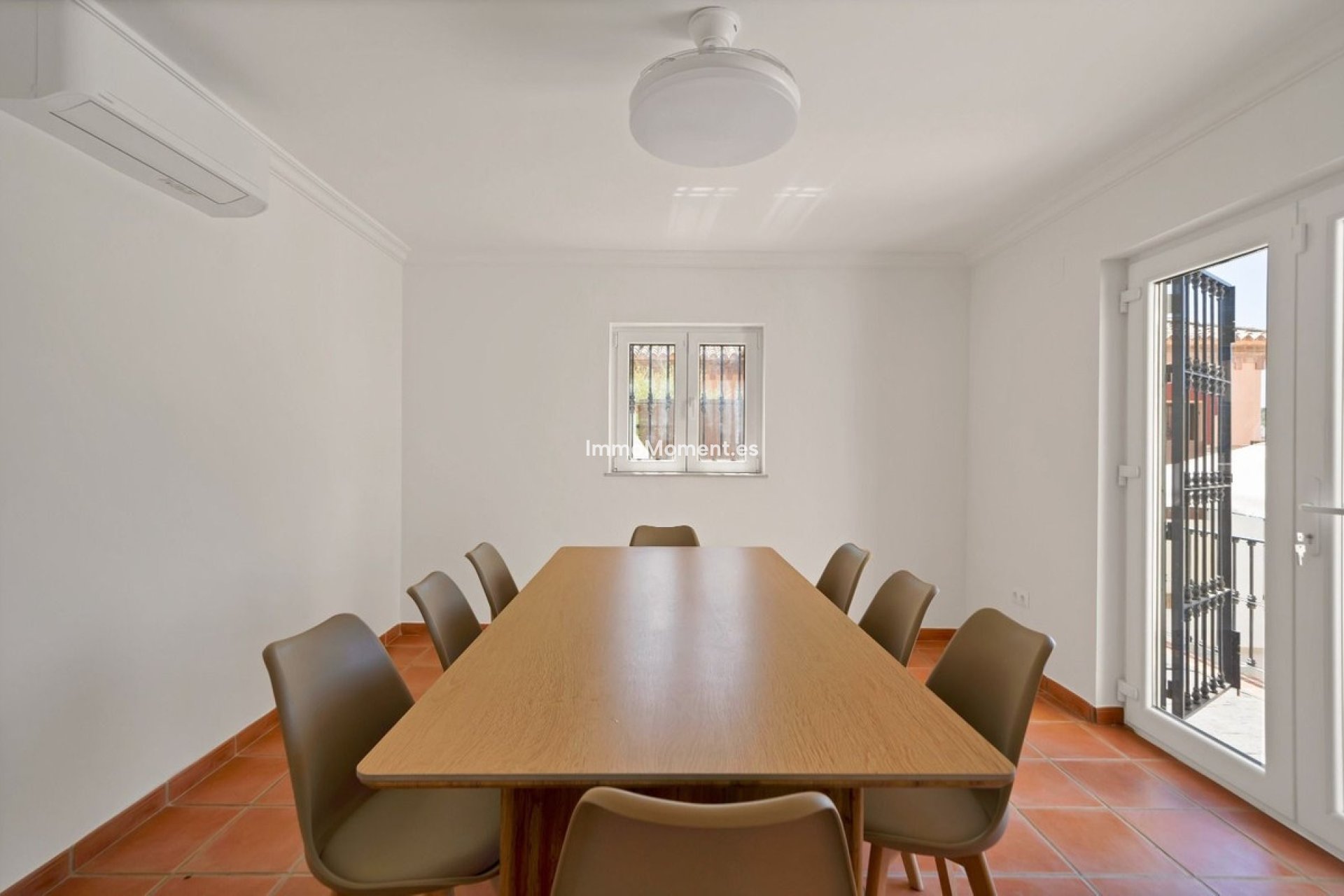 Resale - Detached villa - Estepona - Valle Romano