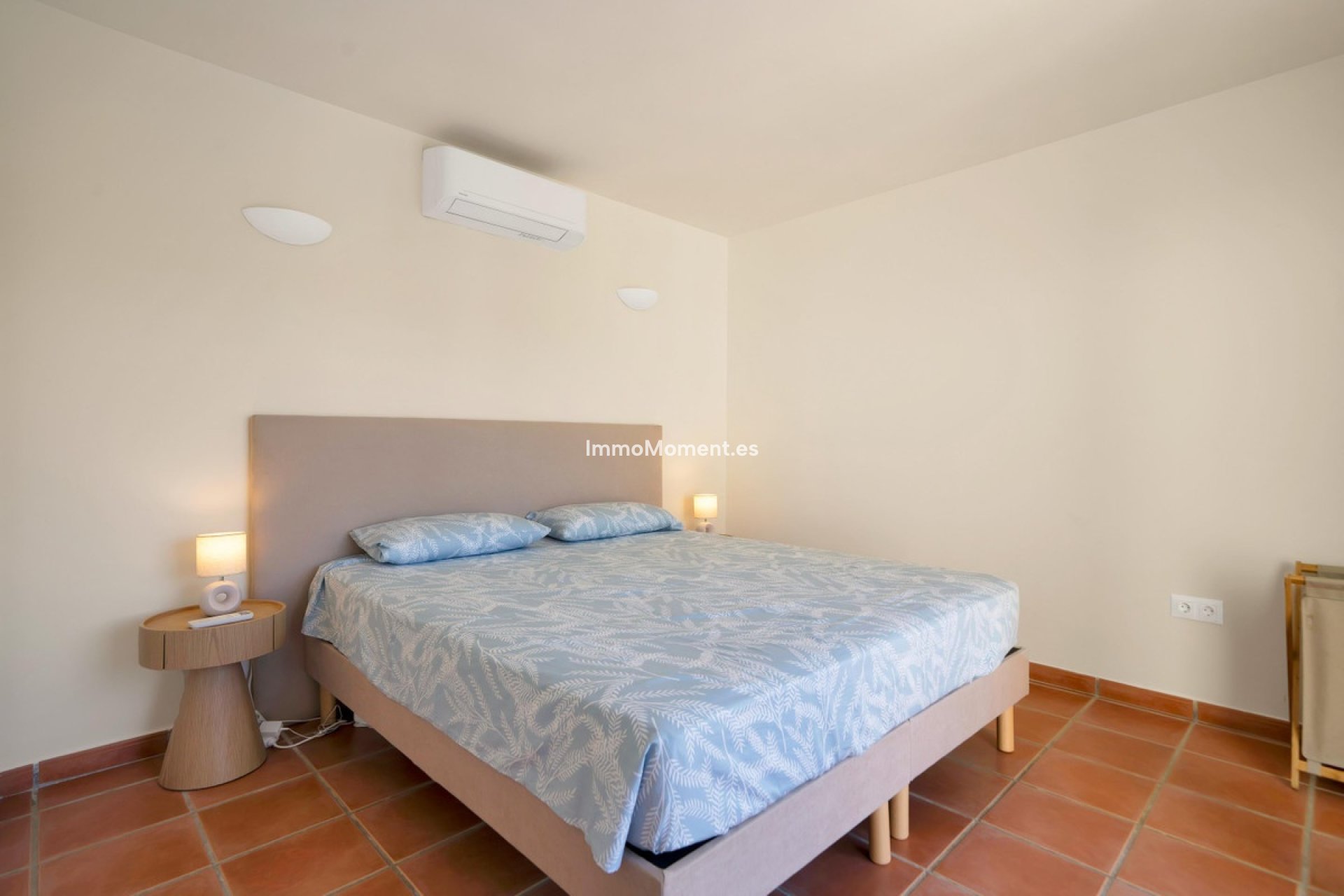 Resale - Detached villa - Estepona - Valle Romano