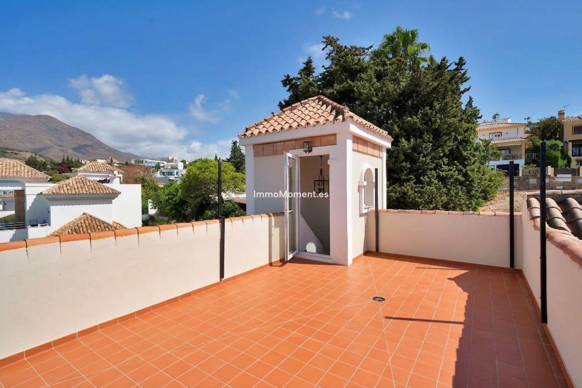 Resale - Detached villa - Estepona - Valle Romano