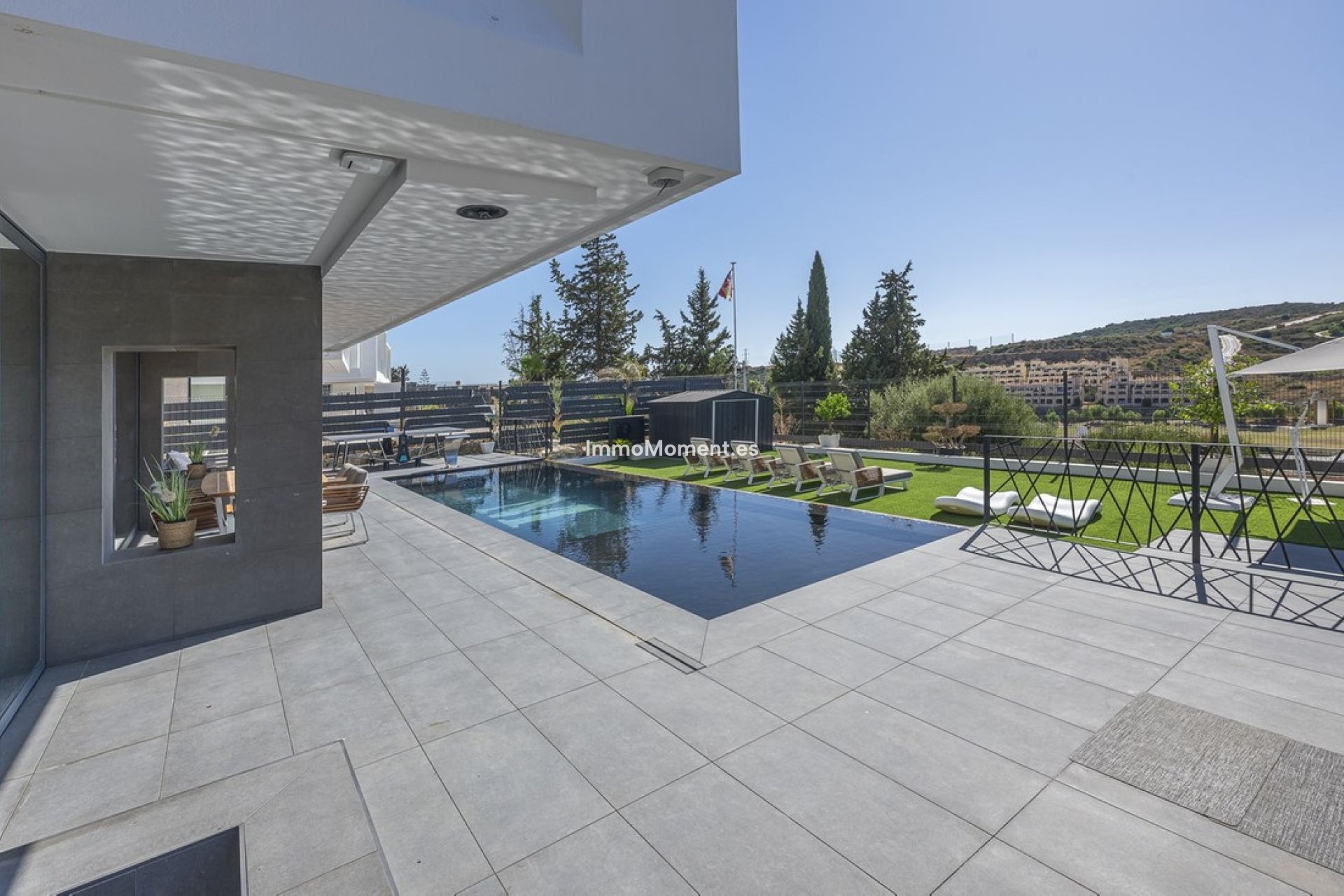 Resale - Detached villa - Estepona - Valle Romano