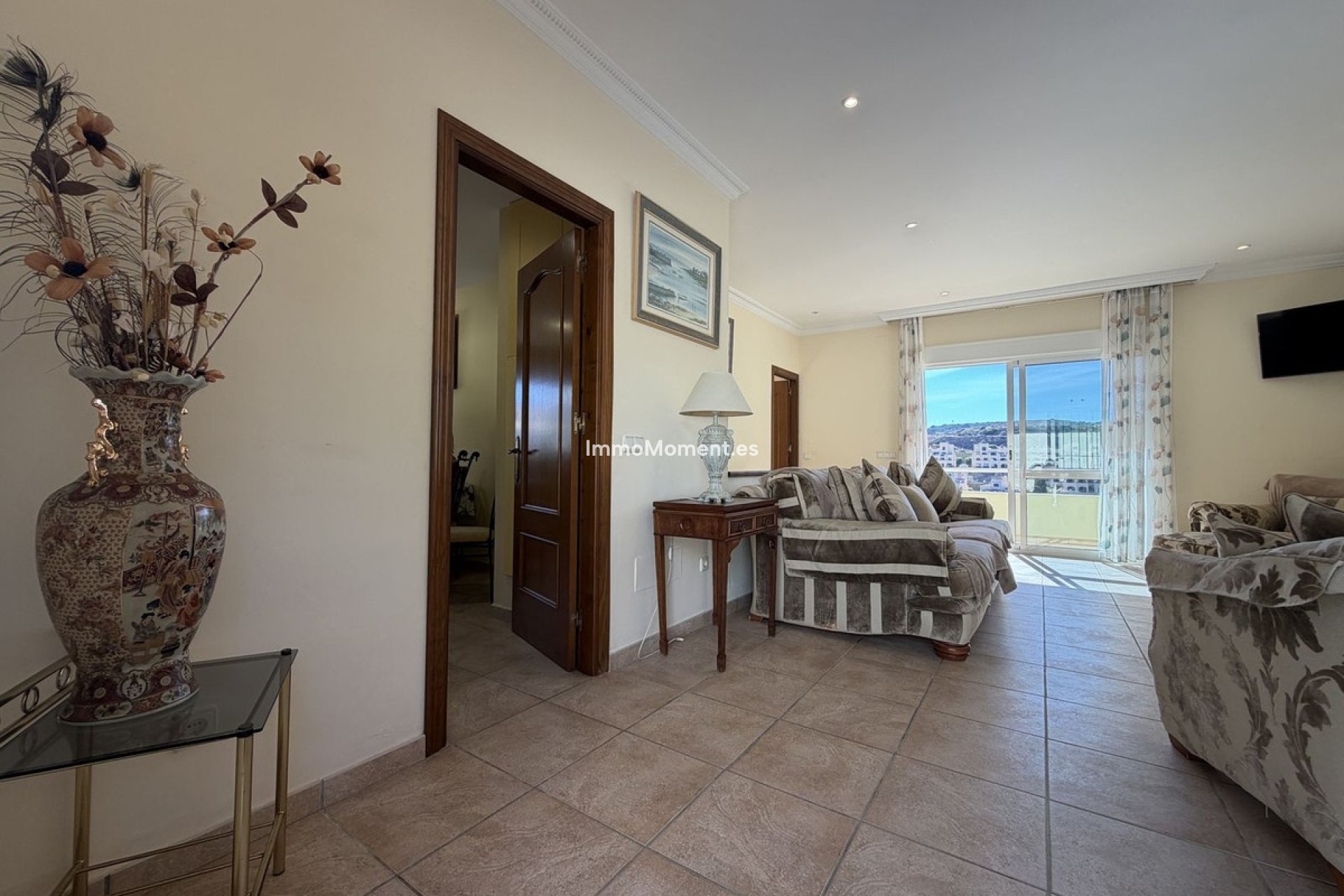 Resale - Detached villa - Estepona - Valle Romano