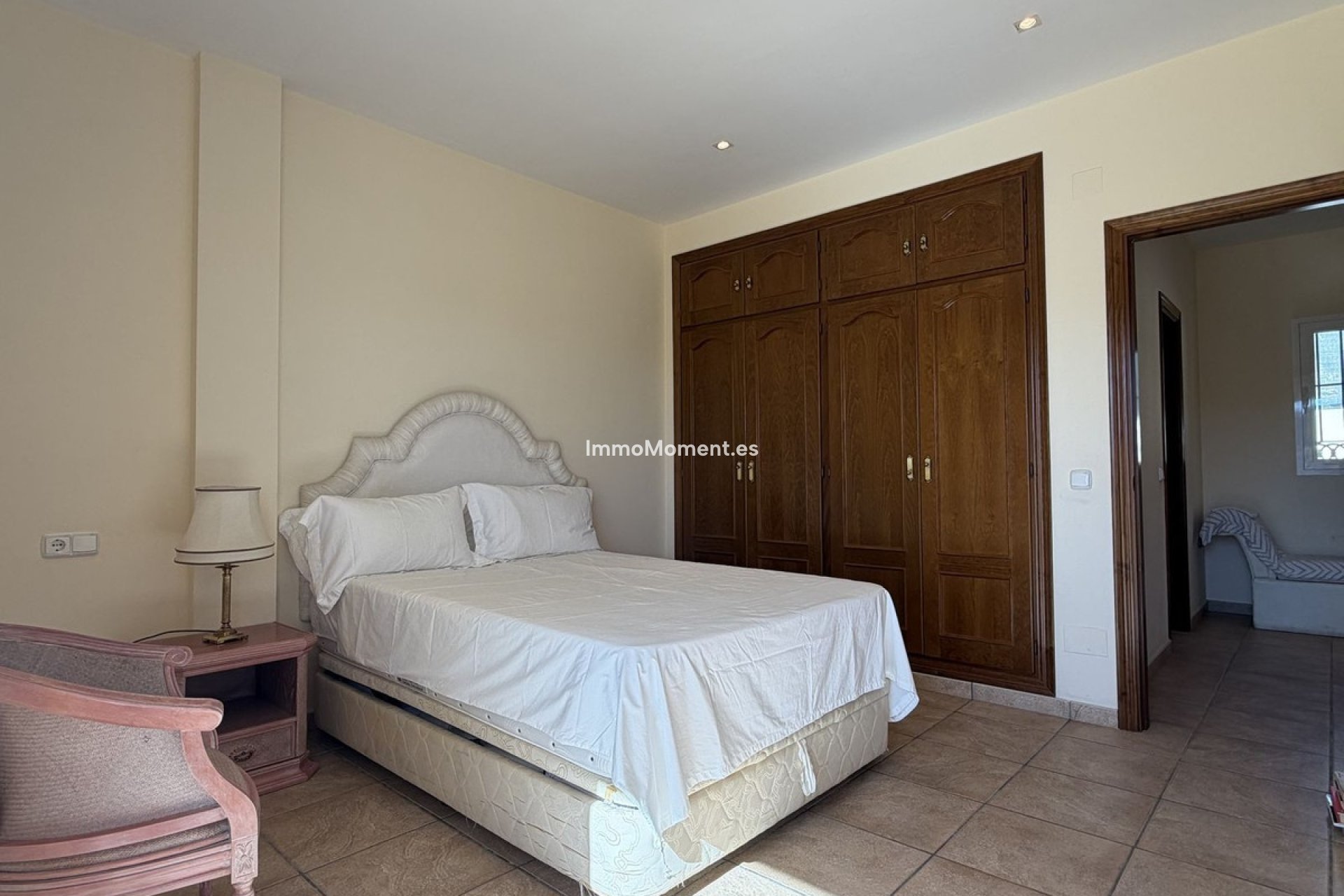 Resale - Detached villa - Estepona - Valle Romano