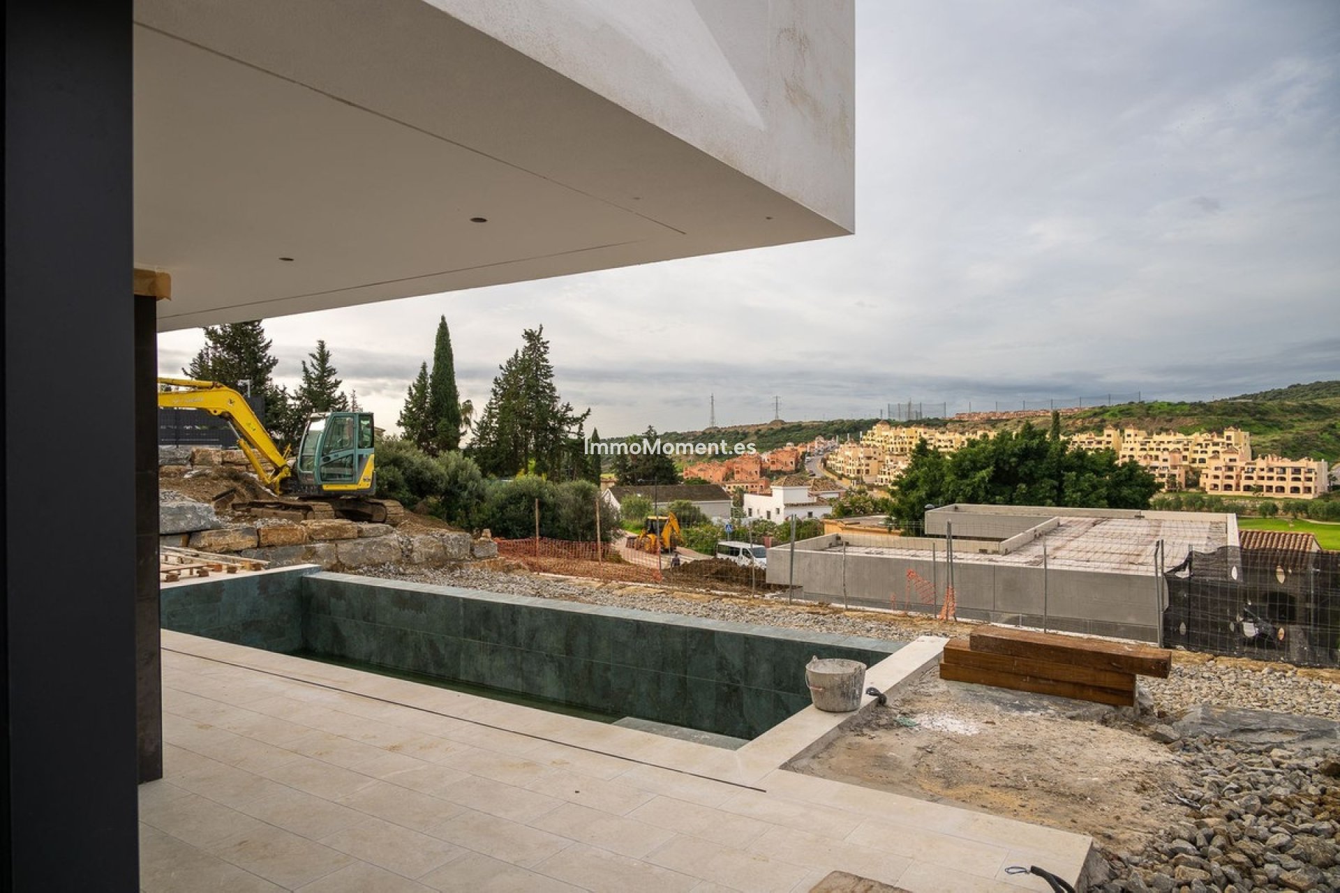 Resale - Detached villa - Estepona - Valle Romano