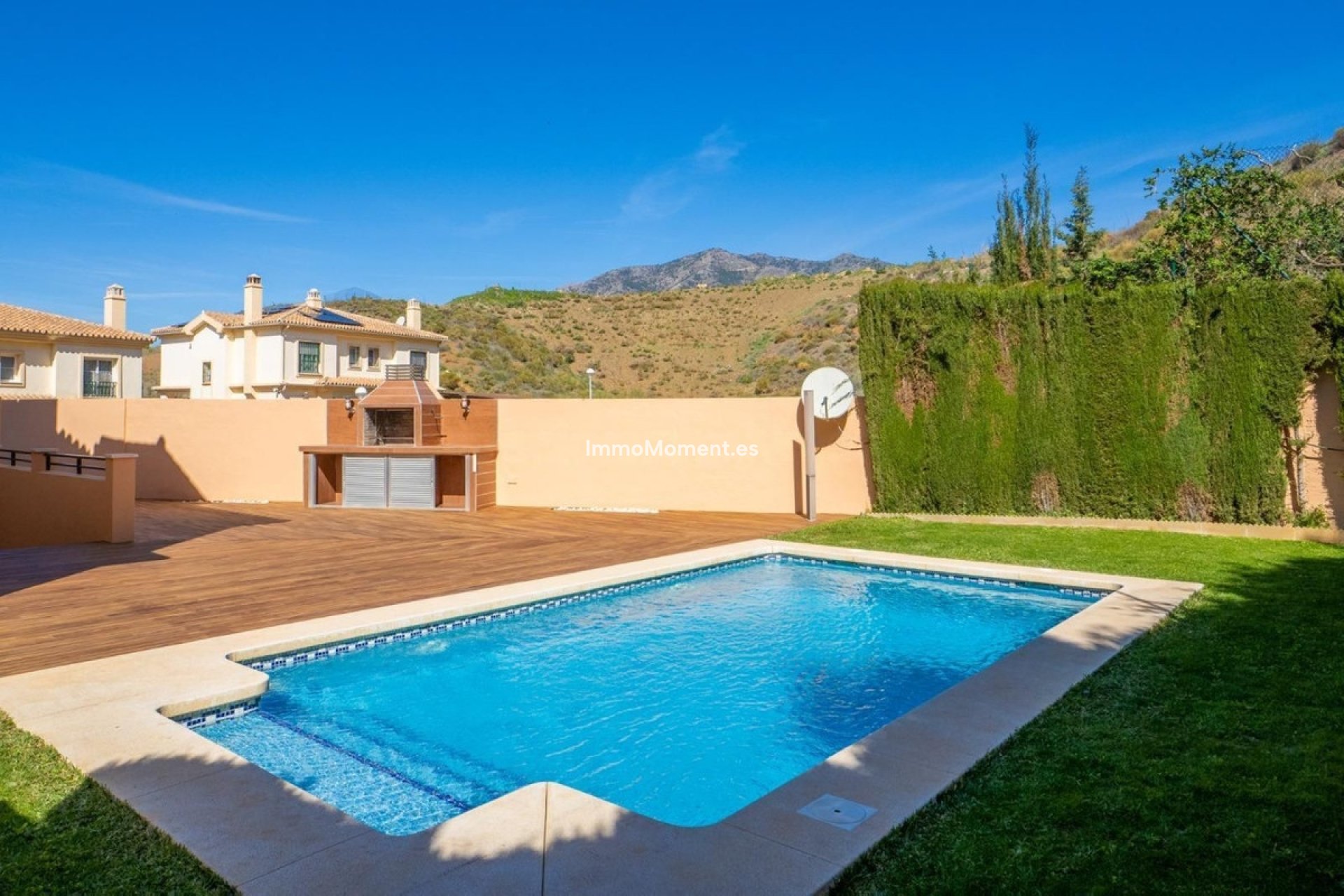 Resale - Detached villa - Fuengirola - Fuengirola Centro
