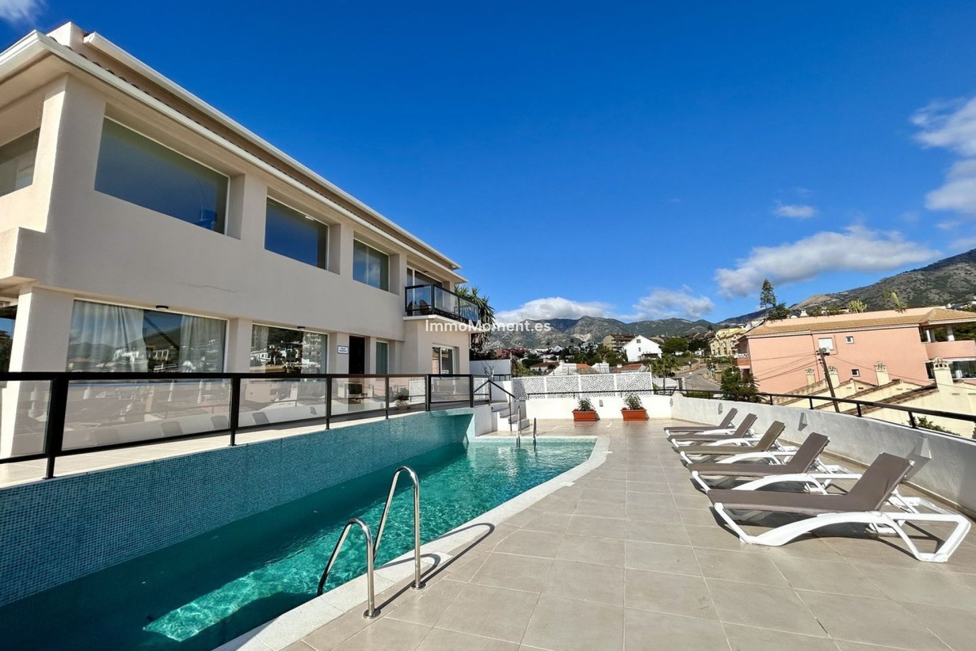 Resale - Detached villa - Fuengirola - Torreblanca