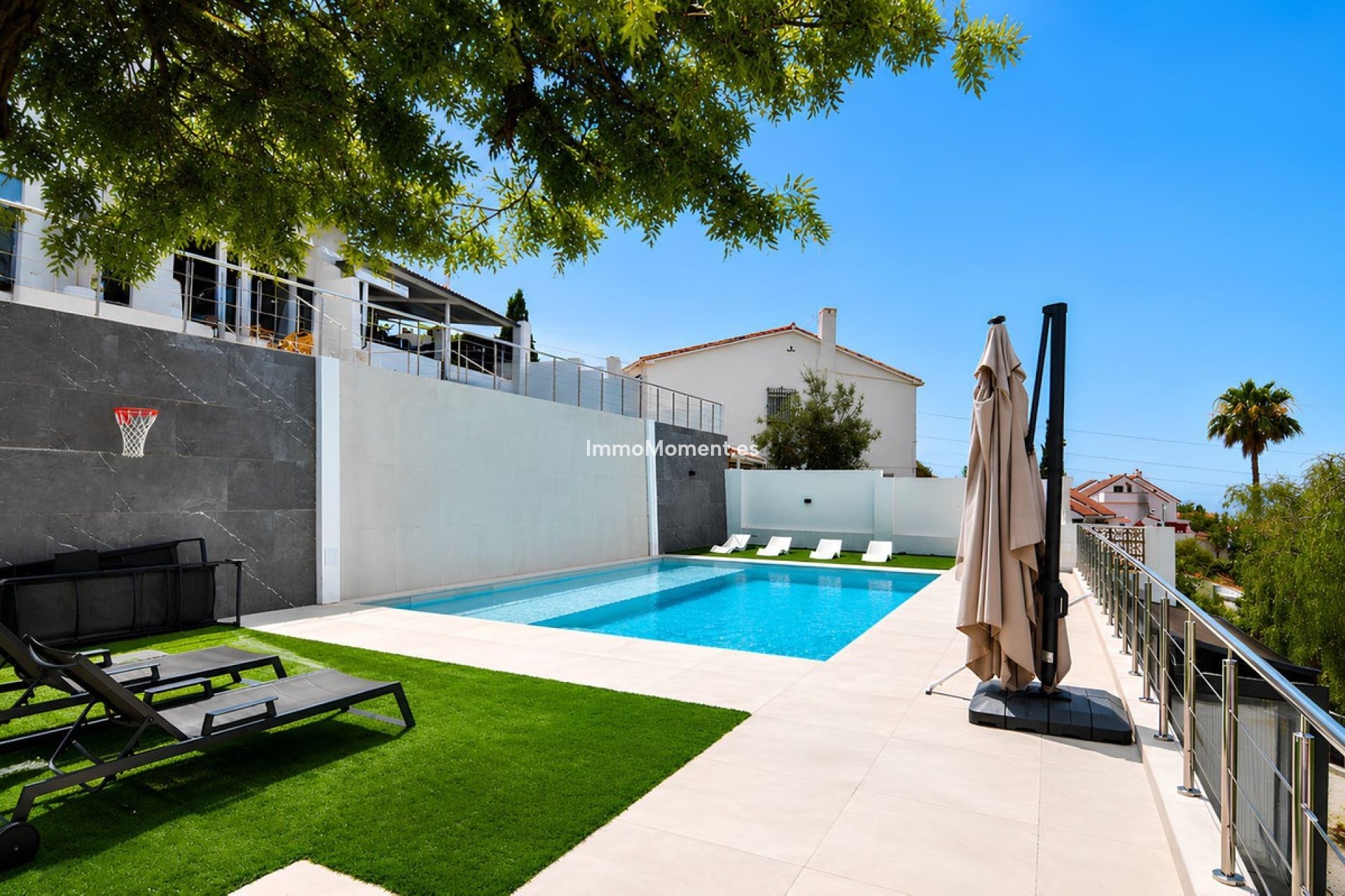 Resale - Detached villa - Fuengirola - Torreblanca