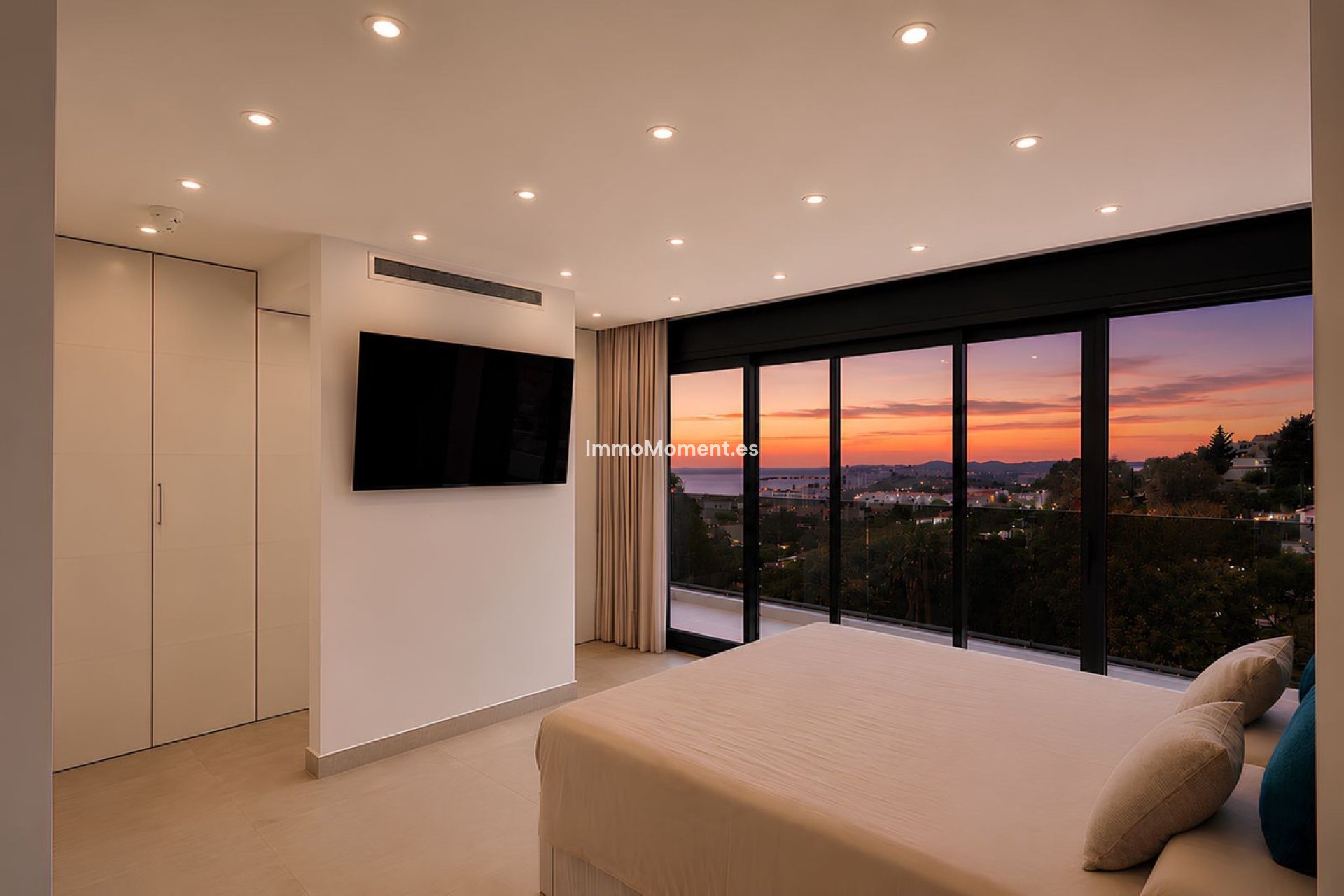 Resale - Detached villa - Fuengirola - Torreblanca