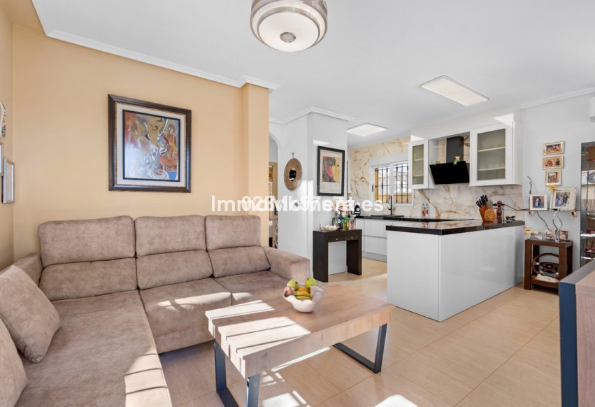 Resale - Detached villa - Guardamar del Segura - Urbanización El Raso